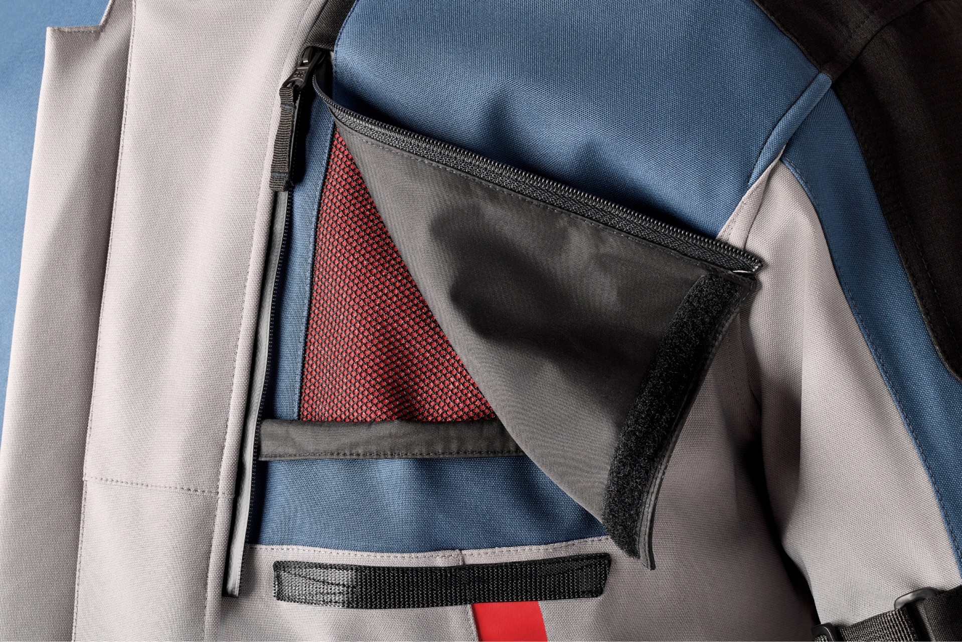 RST Vulcan Jacket & Jean: El conjunto ideal para mantenerte cómodo y protegido kilómetro tras kilómetro