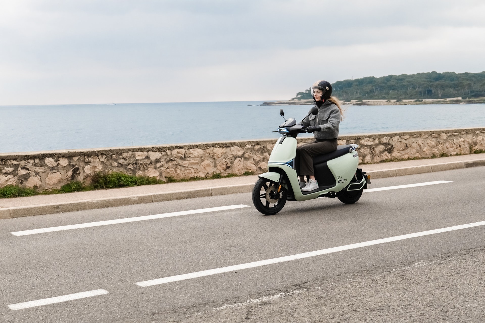 Dimentro, la marca de motos eléctricas, llega a la Península Ibérica de la mano de Wellta Motors
