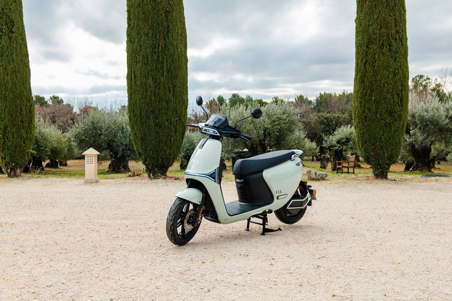Dimentro, la marca de motos eléctricas, llega a la Península Ibérica de la mano de Wellta Motors