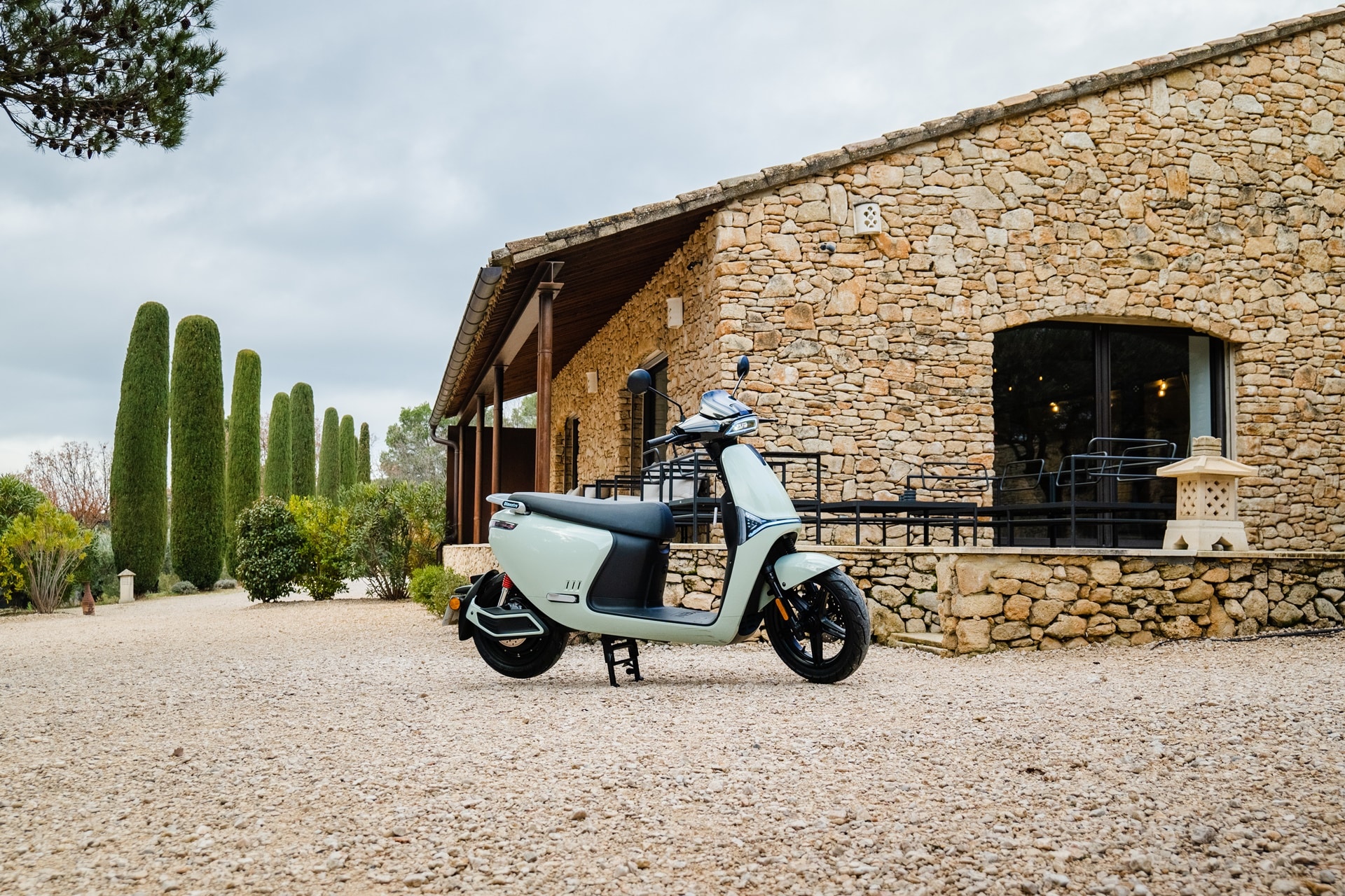 Dimentro, la marca de motos eléctricas, llega a la Península Ibérica de la mano de Wellta Motors
