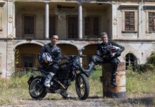 El trío italiano compuesto por Silvio Sabba, Valerio Boni y la Ducati Scrambler establece un nuevo récord Guinness