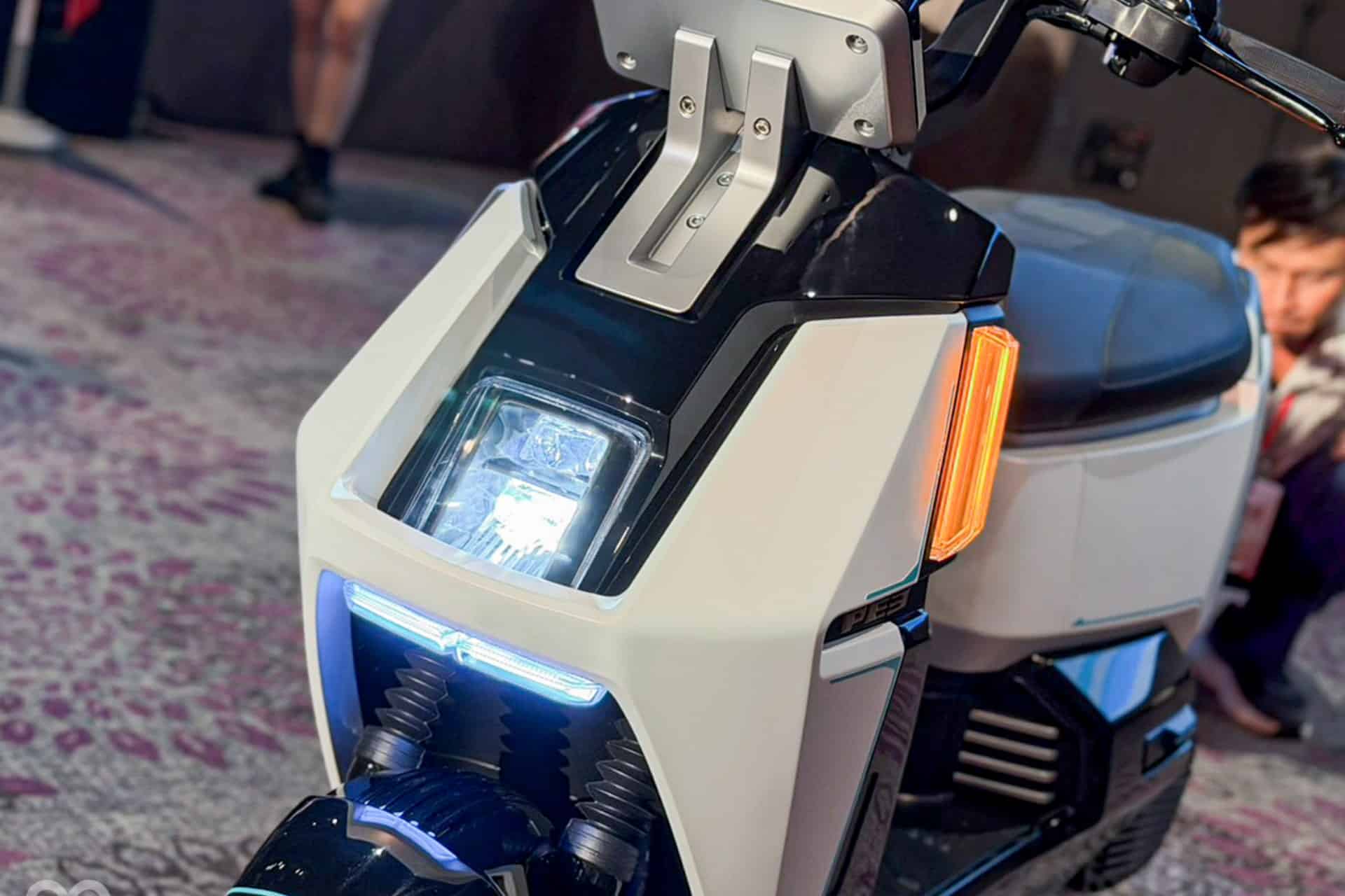 SYM PE3 scooter híbrido enchufable