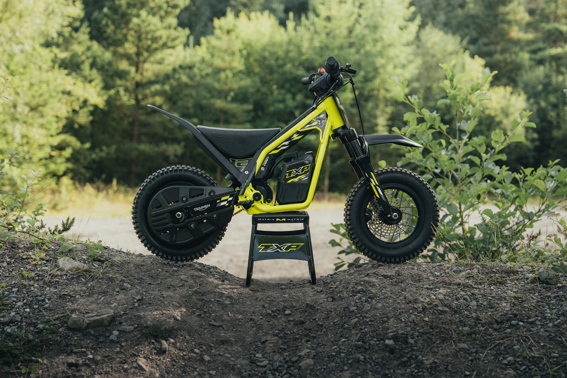 Triumph presenta las TXP: la primera gama de motos eléctricas off-road para jóvenes