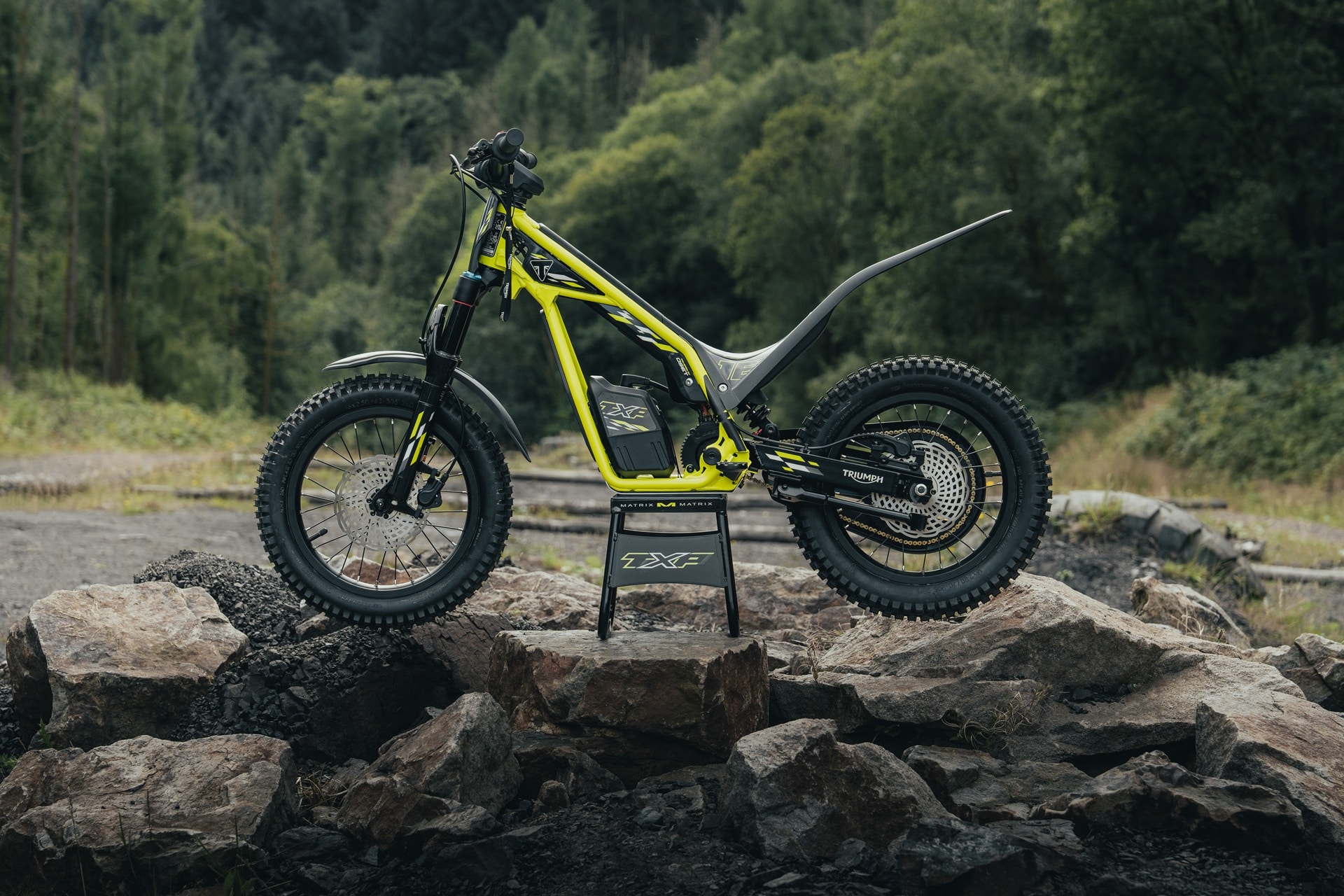 Triumph presenta las TXP: la primera gama de motos eléctricas off-road para jóvenes