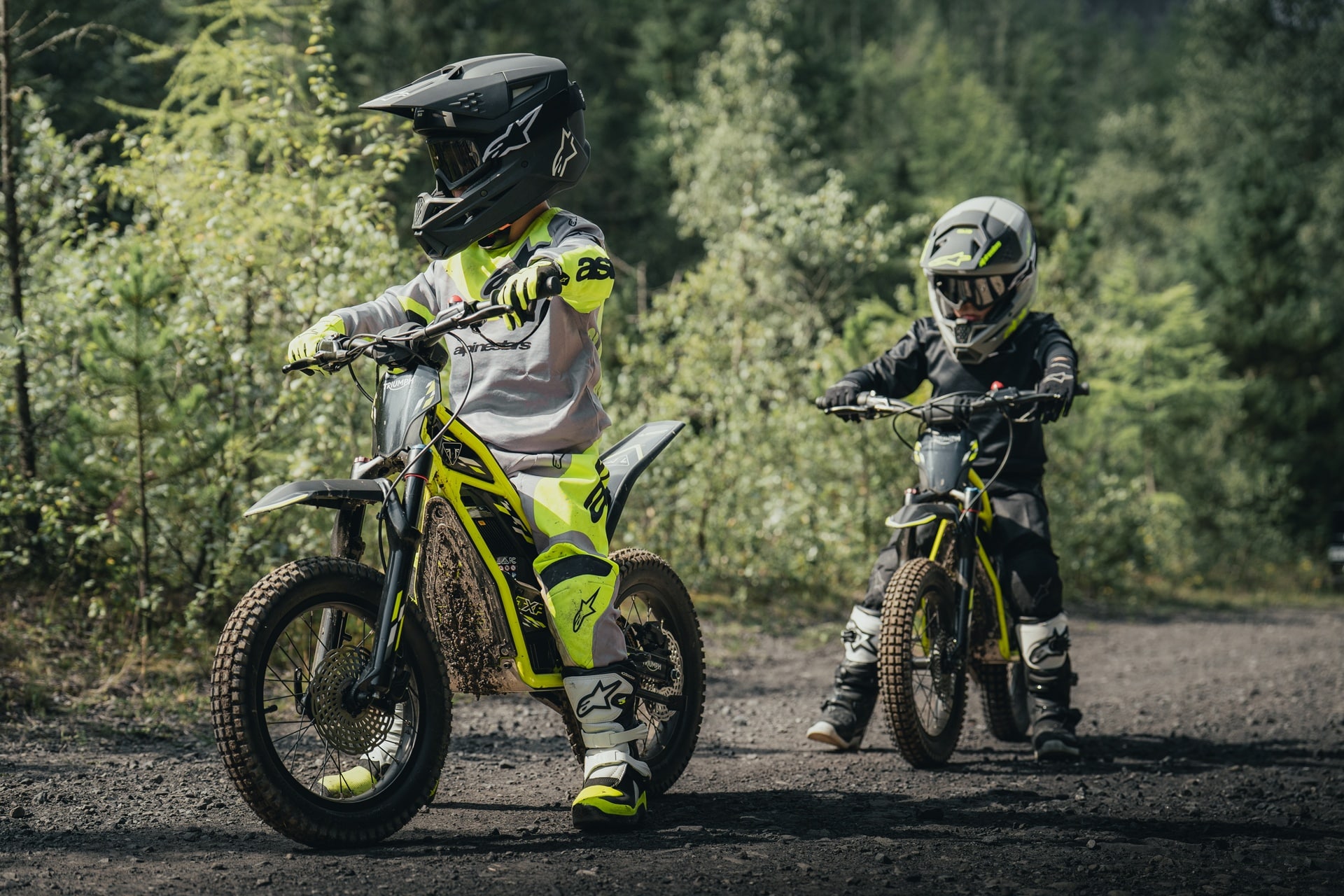 Triumph presenta las TXP: la primera gama de motos eléctricas off-road para jóvenes