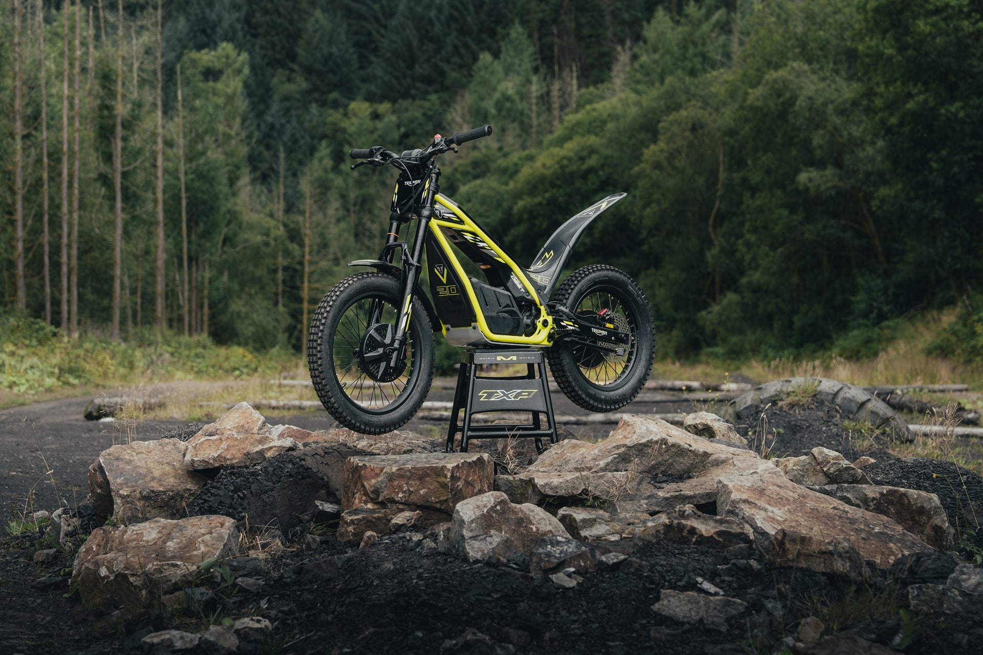 Triumph presenta las TXP: la primera gama de motos eléctricas off-road para jóvenes