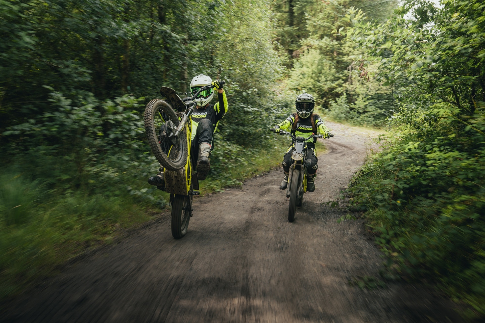 Triumph presenta las TXP: la primera gama de motos eléctricas off-road para jóvenes
