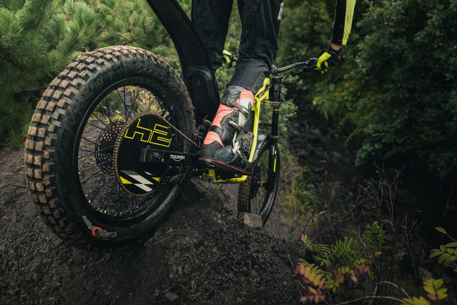 Triumph presenta las TXP: la primera gama de motos eléctricas off-road para jóvenes