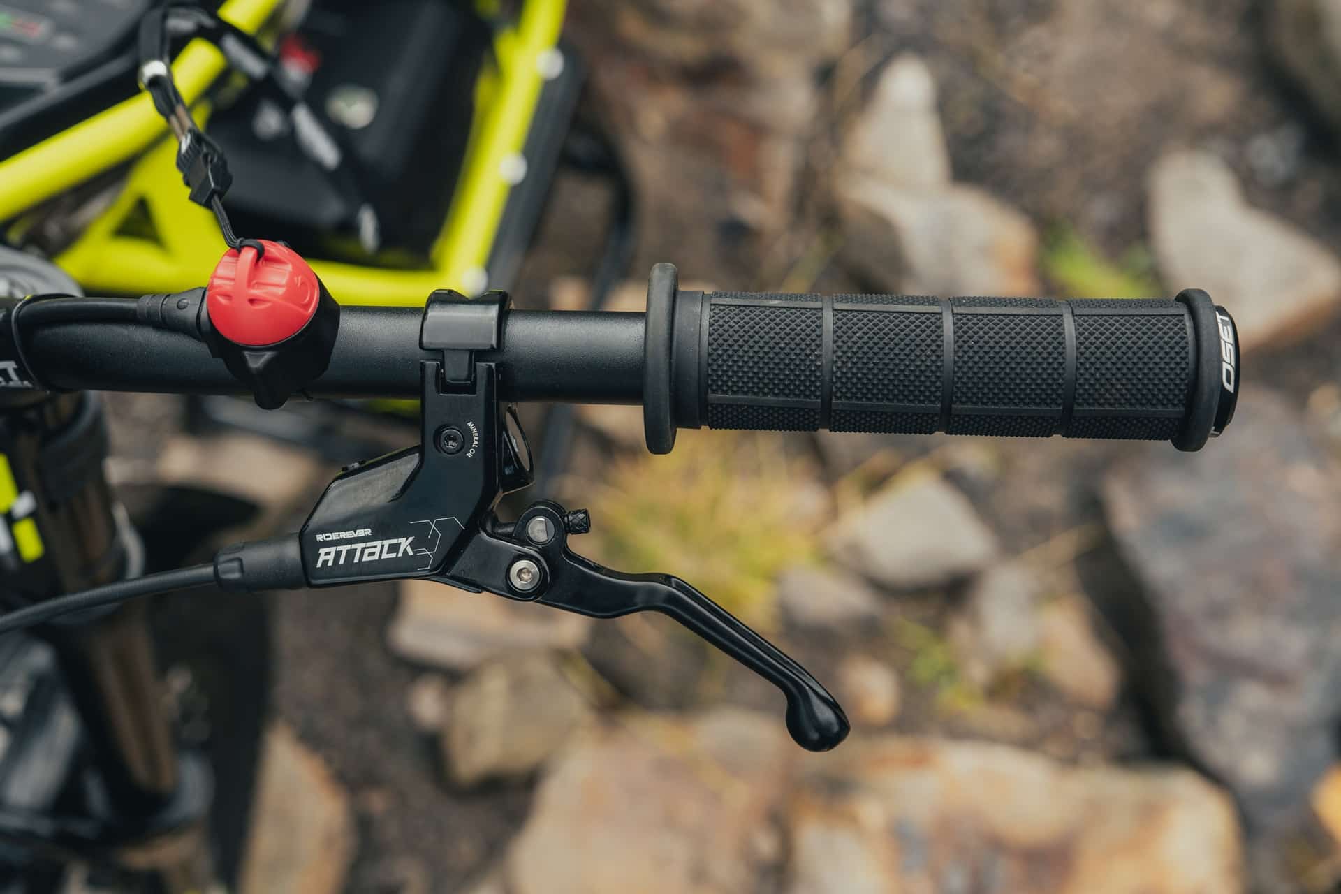 Triumph presenta las TXP: la primera gama de motos eléctricas off-road para jóvenes