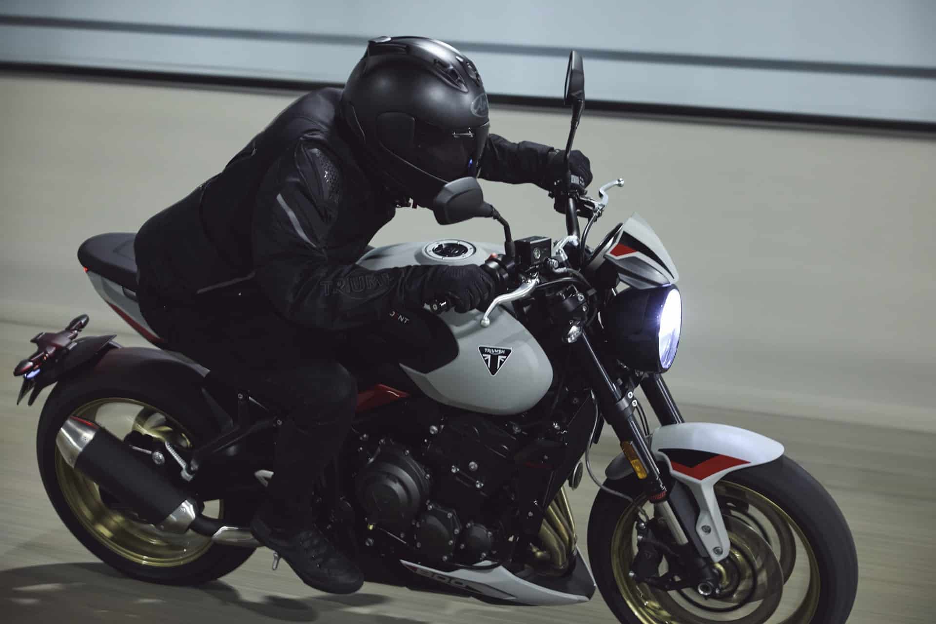 Triumph Trident 800 2026