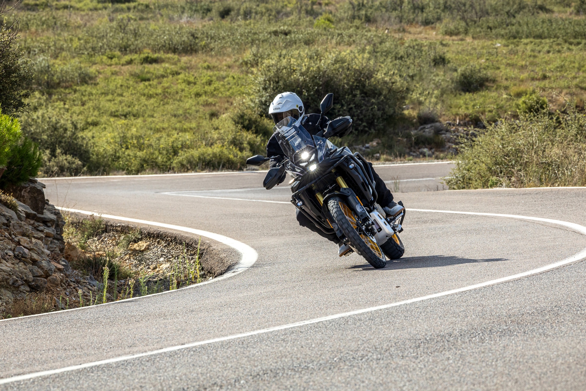 Prueba Voge DS800 Rally