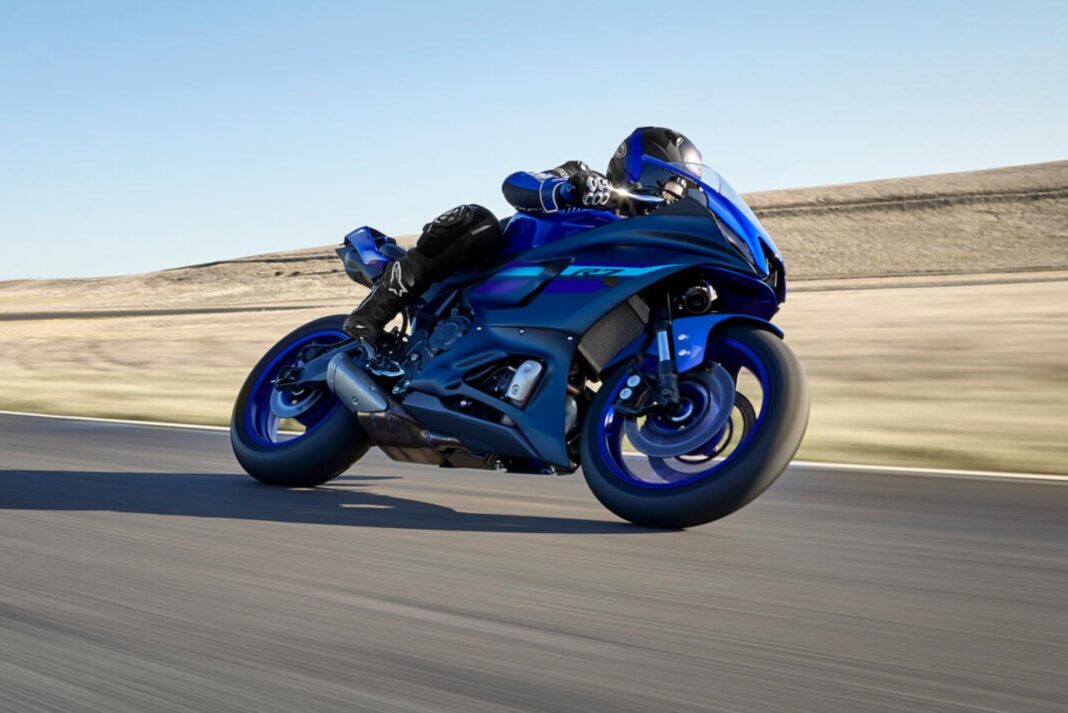 Yamaha YZF-R7 2026