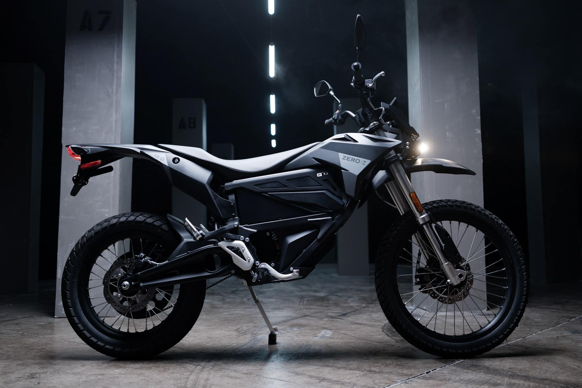 Todas las motos automáticas para el carné A2 que puedes comprar en 2025