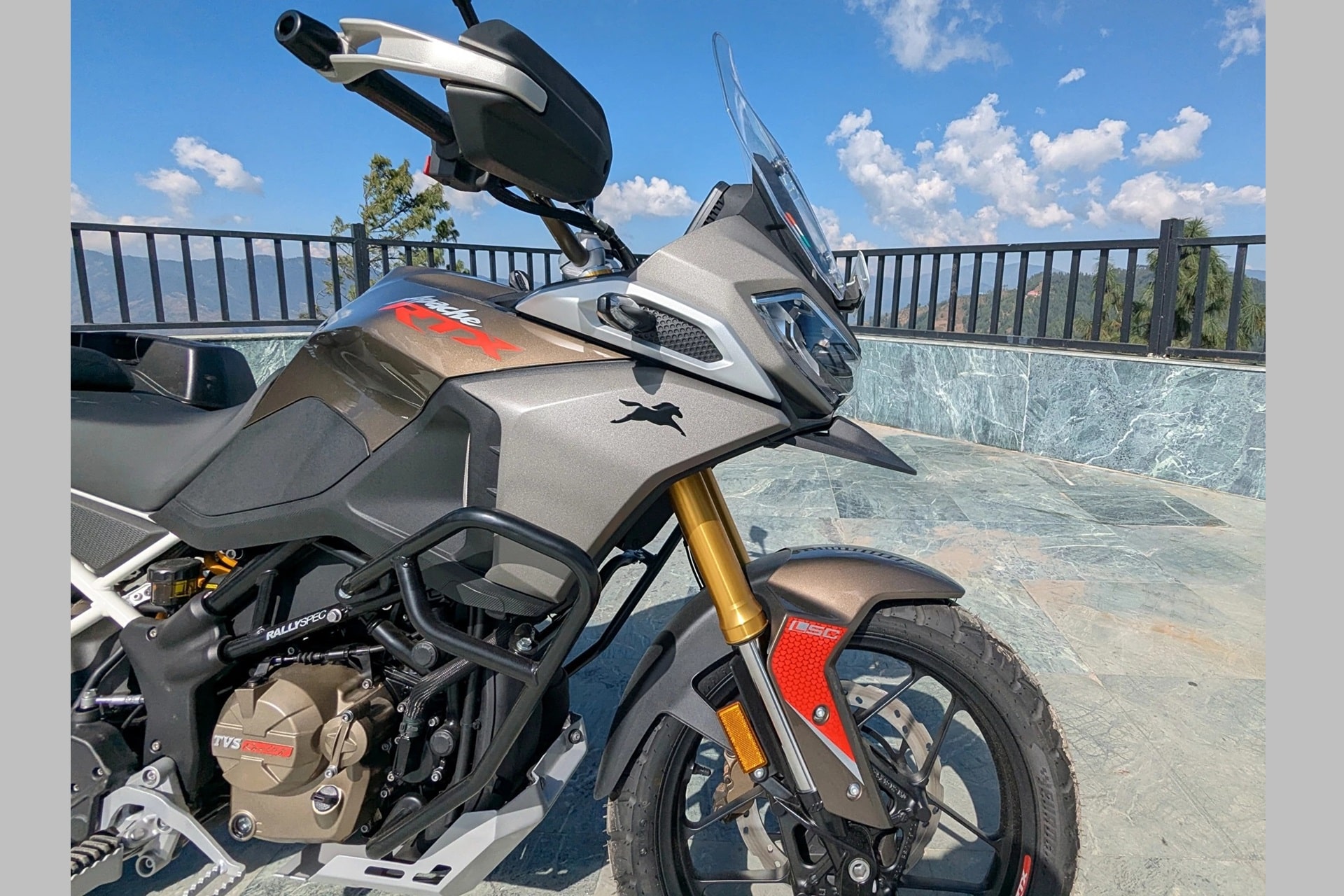Nueva Apache RTX 2026: TVS Motor lanza su nuevo modelo ADV “Rally, Tourer, Xtreme”