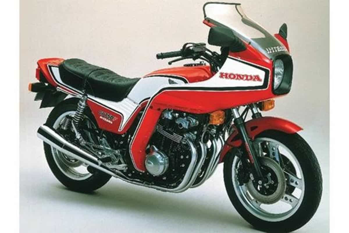 El modelo original fue una de las primeras sport tourer como las conocemos hoy