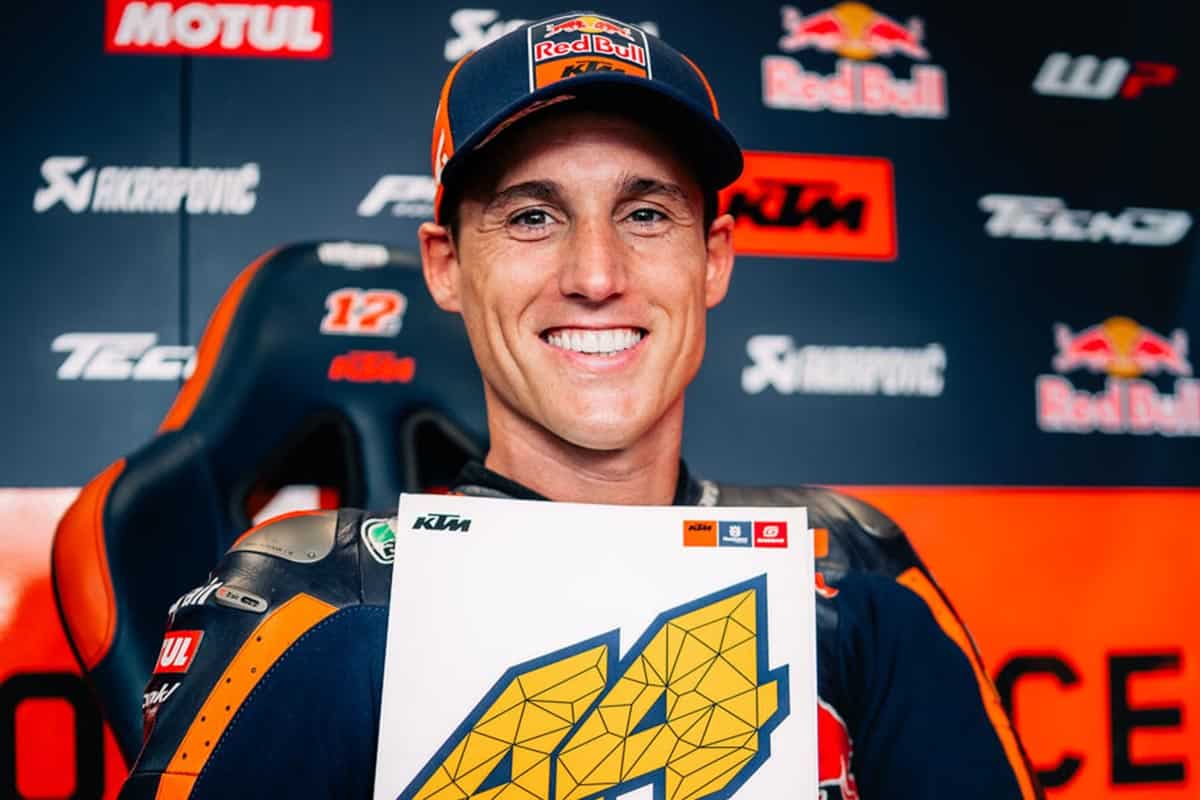 El pequeño de los Espargaró vuelve a competir