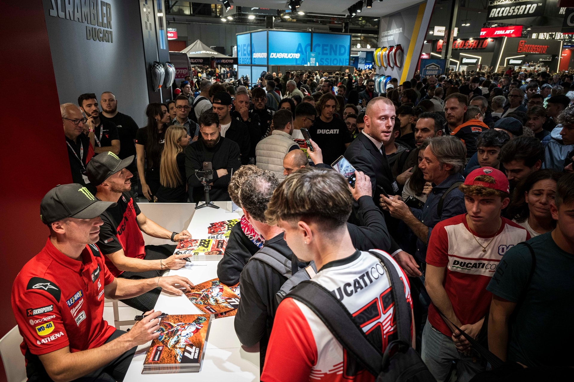 Ducati en muestra sus nuevos productos y avances en EICMA 2025