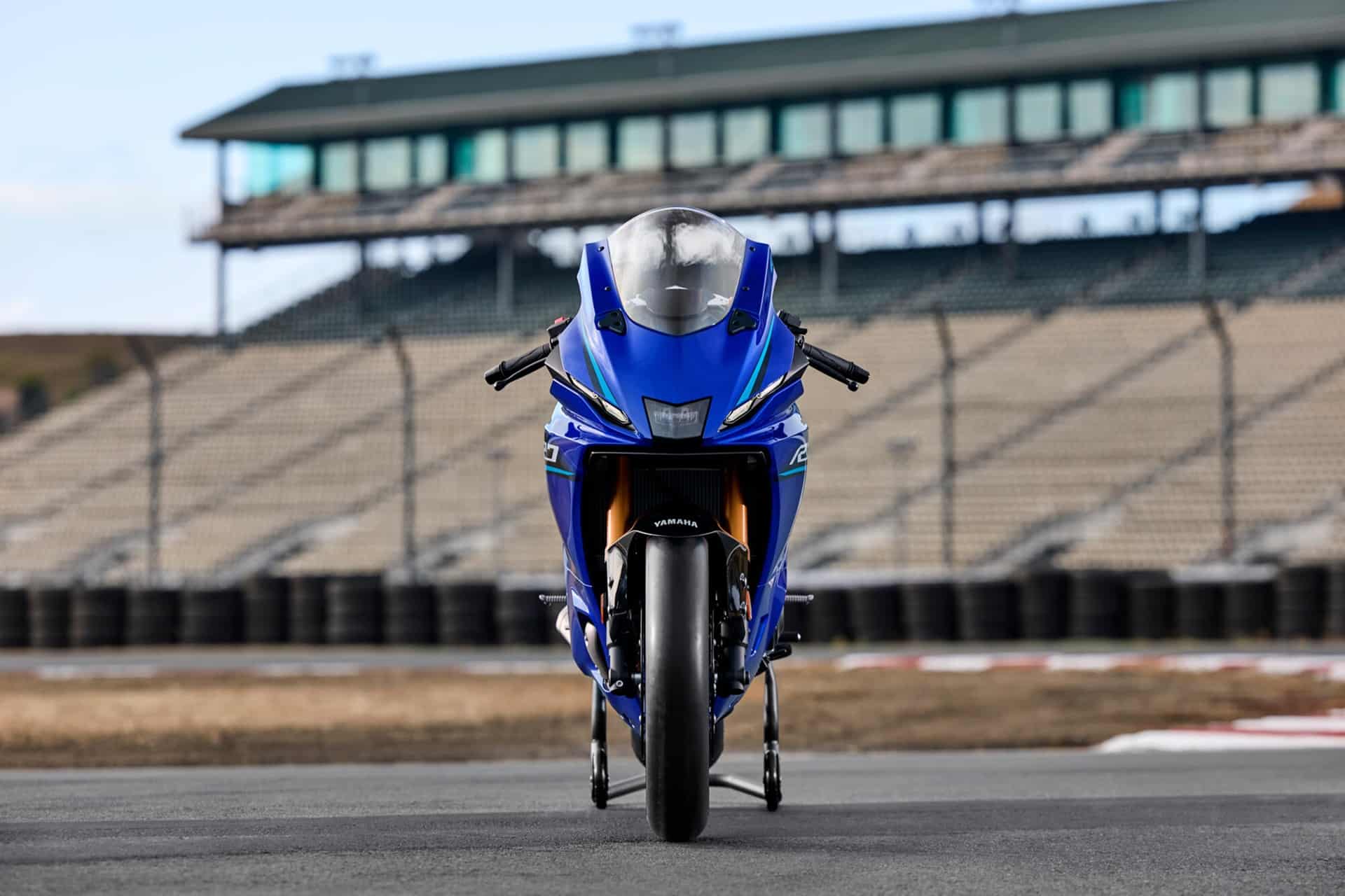 Yamaha R7 2026