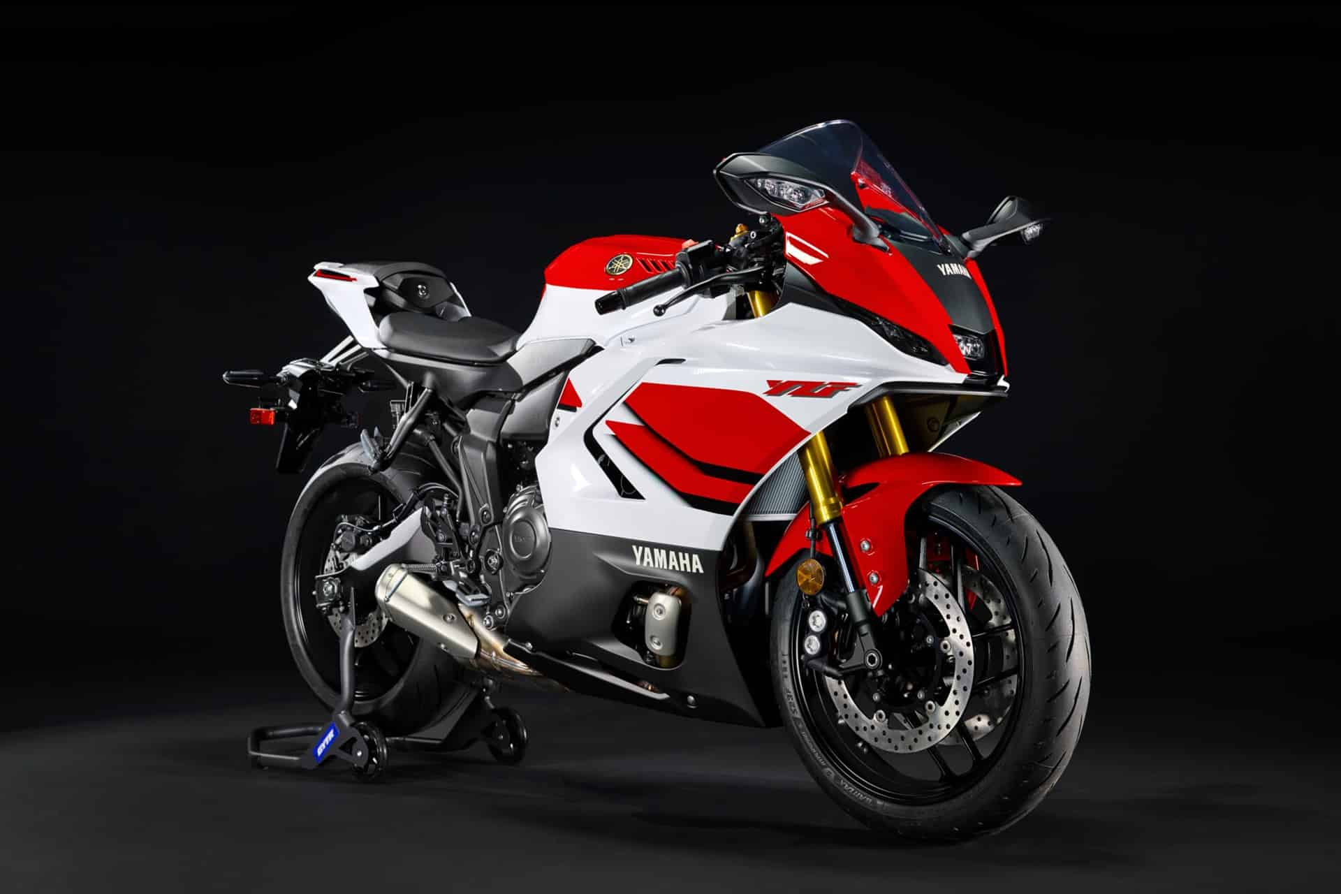 Yamaha R7 2026