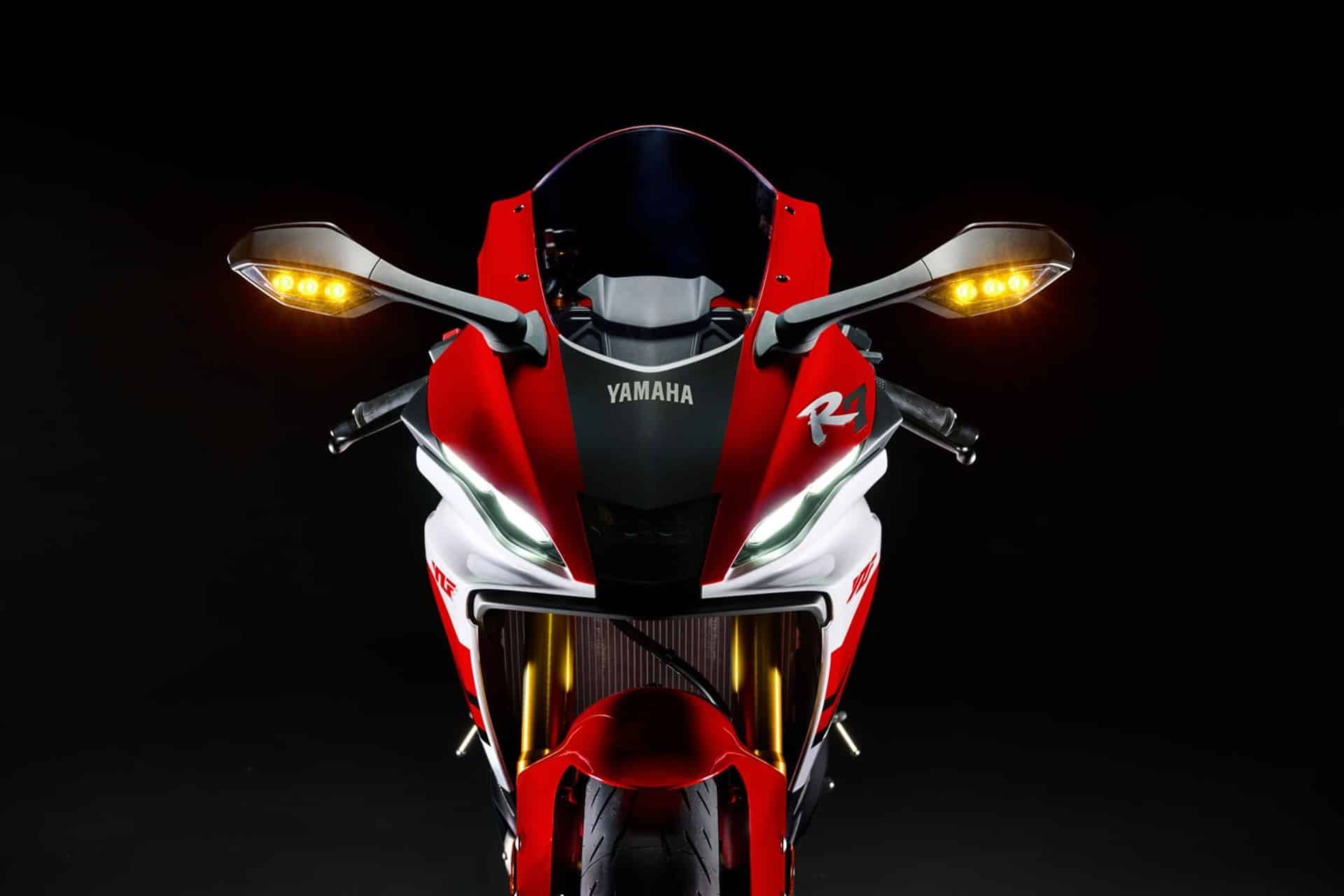 Yamaha R7 2026