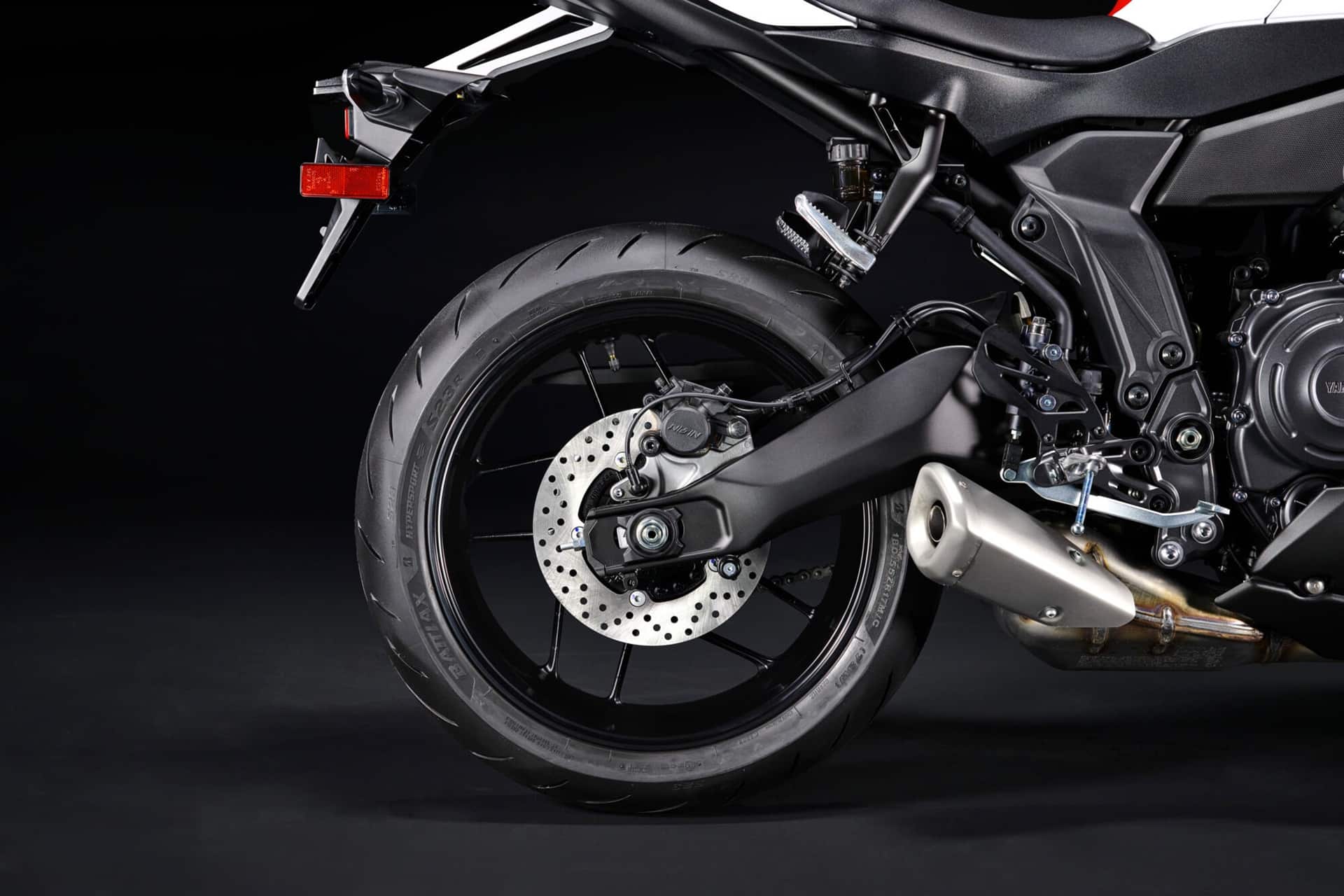 Yamaha R7 2026