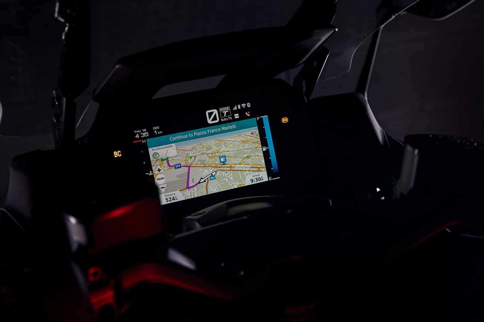 Yamaha presenta su TMAX Edición Especial 25 Aniversario