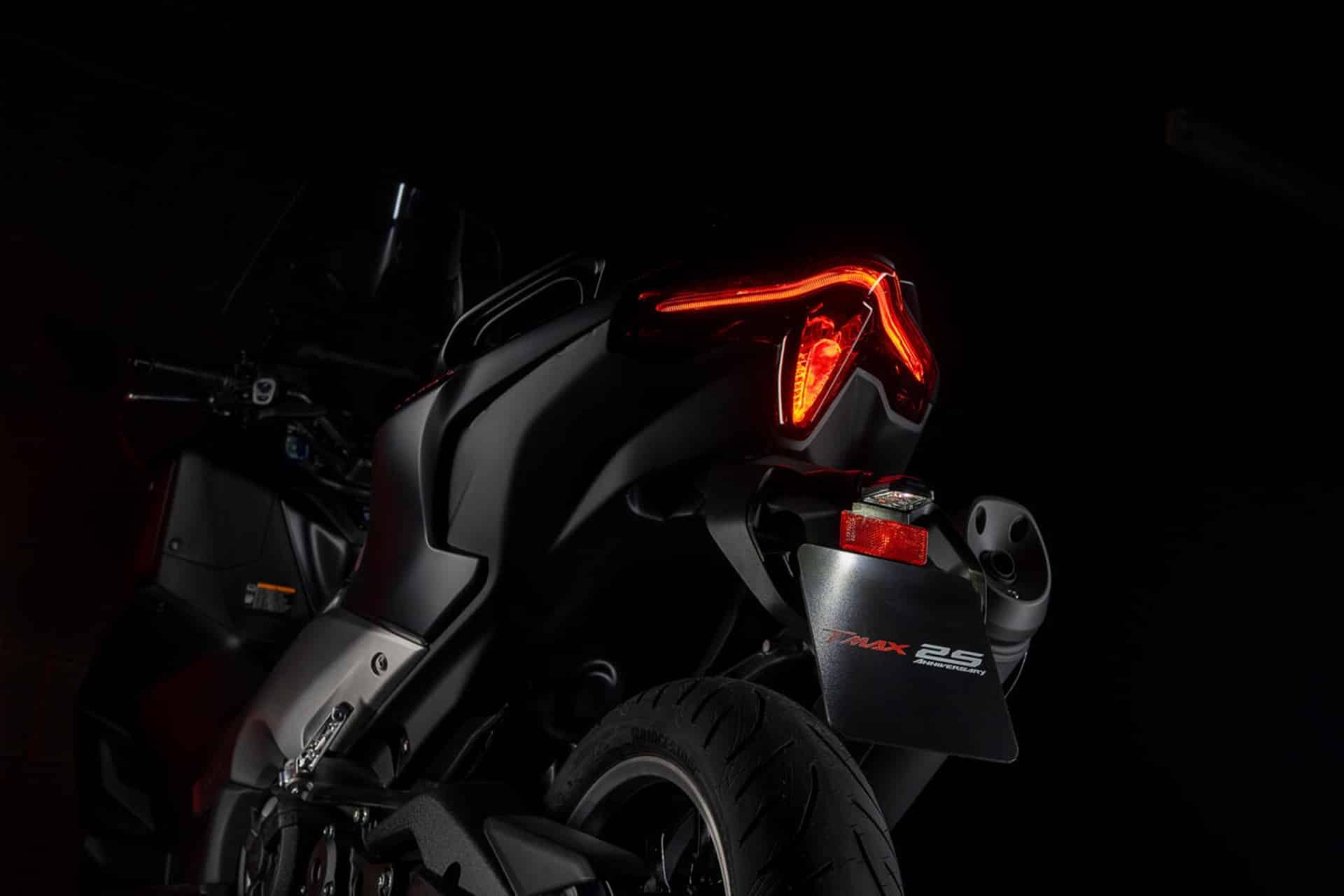 Yamaha presenta su TMAX Edición Especial 25 Aniversario