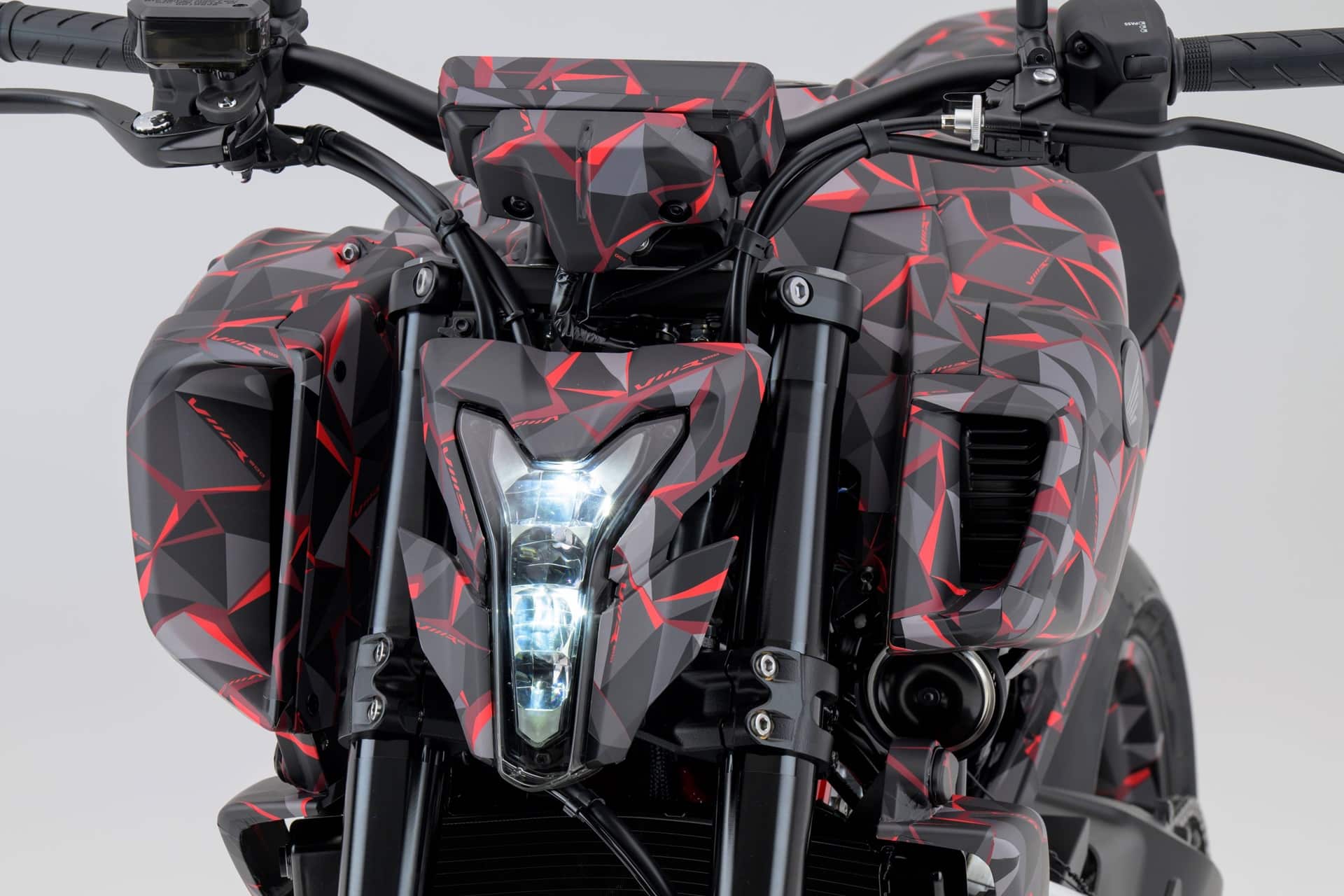 Honda presenta la V3R 900 E-Compressor, su moto más avanzada hasta la fecha