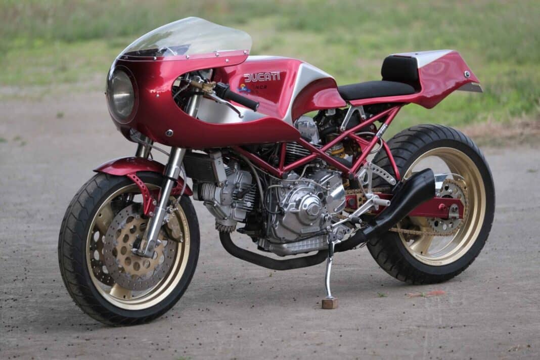 Ducati M900 Monster by Gull Craft