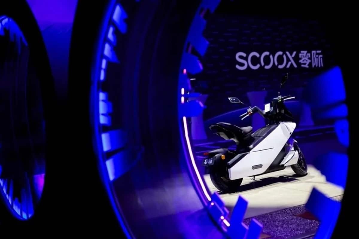 Scoox ZeroX7: La tecnología urbana que no renuncia a un diseño vanguardista