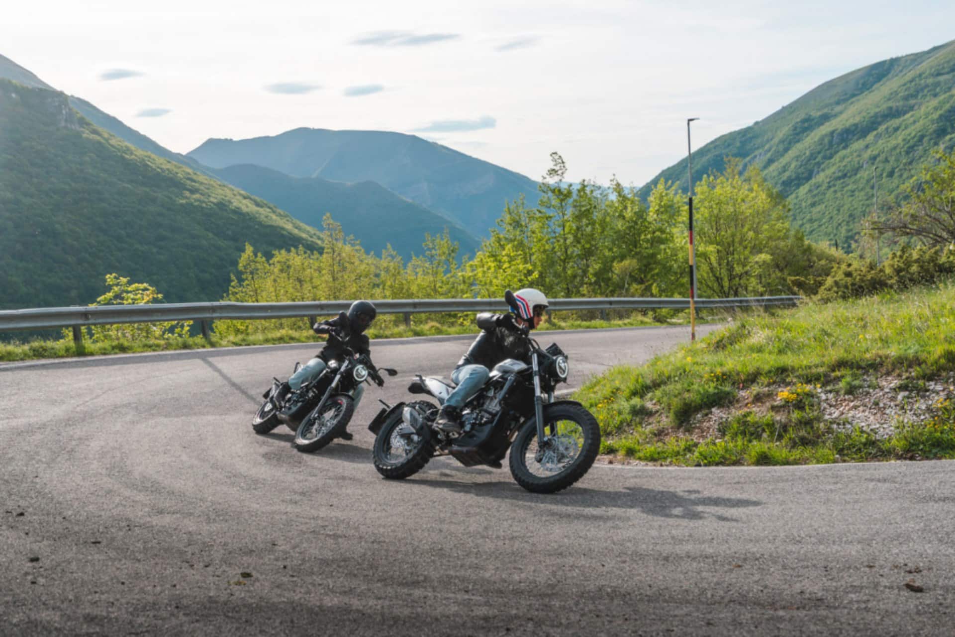 Las 5 motos más ligeras para conducir con el carnet A2