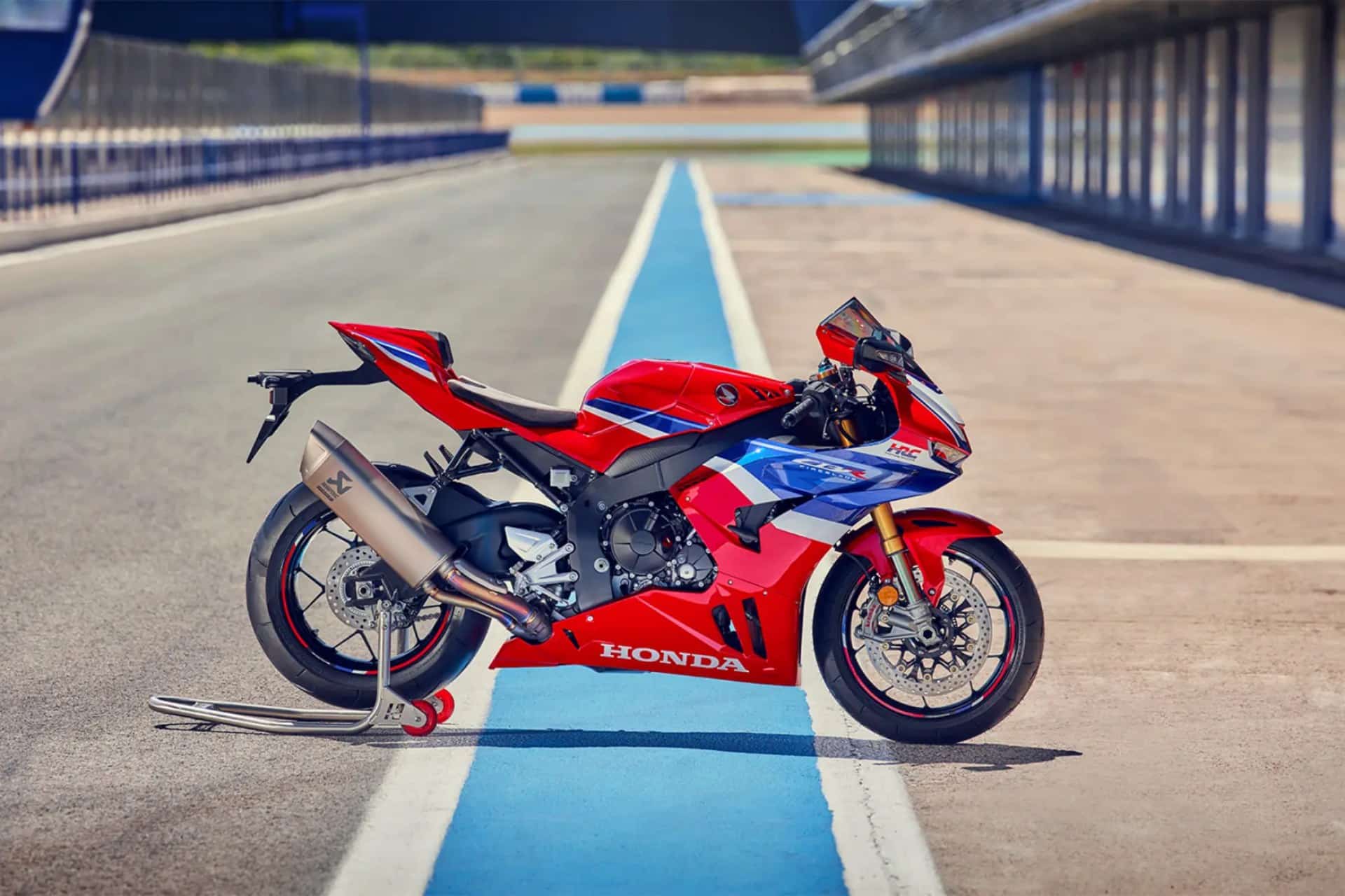 Especial de motos deportivas para el carné A - Especial de motos deportivas para el carné A - Especial de motos deportivas para el carné A - Especial de motos deportivas para el carné A - Honda CBR1000RR-R Fireblade