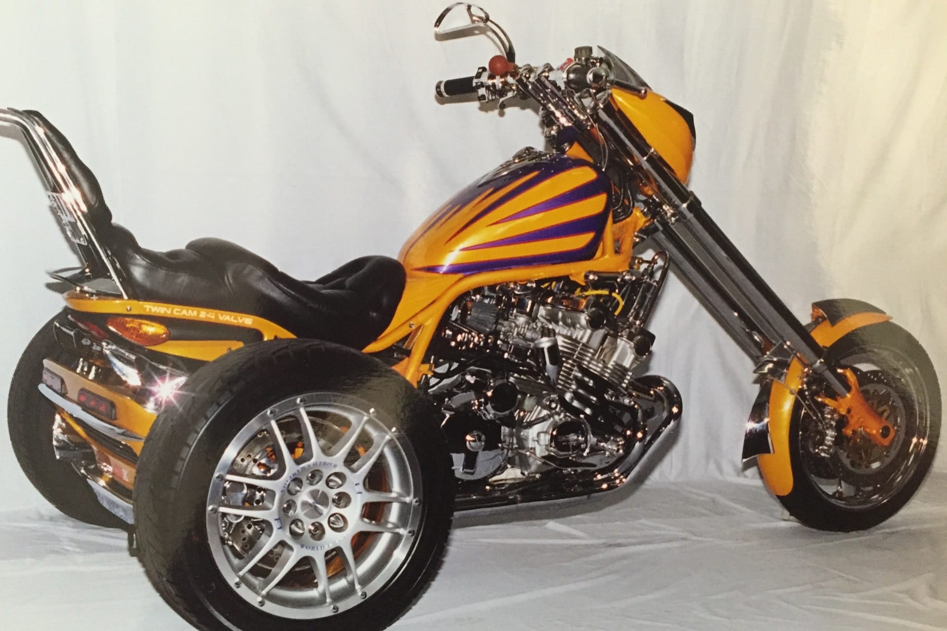 Honda CBX1000 Streetfighter by Eduardo “Macky” Lozano