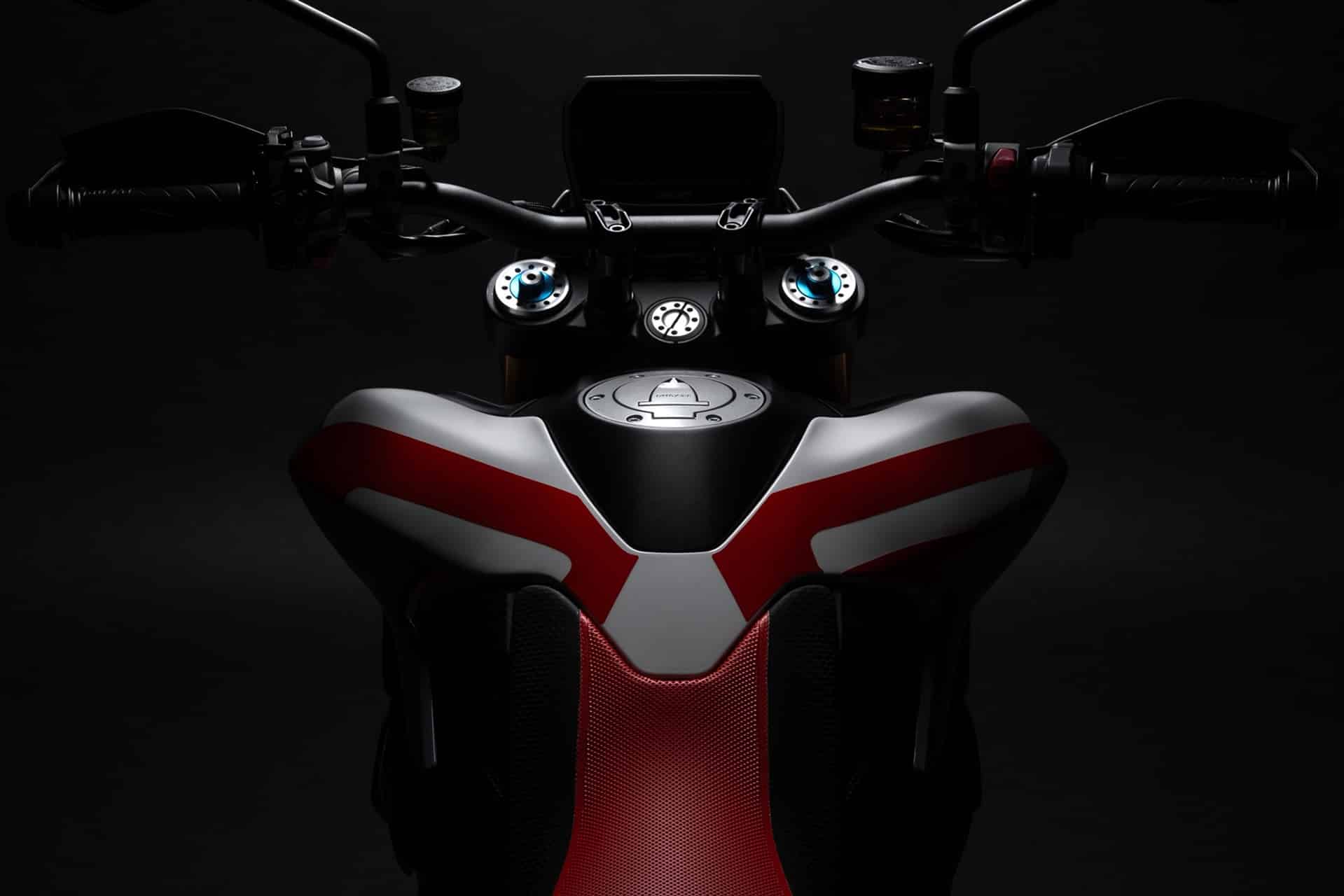 Ducati Hypermotard V2 2026