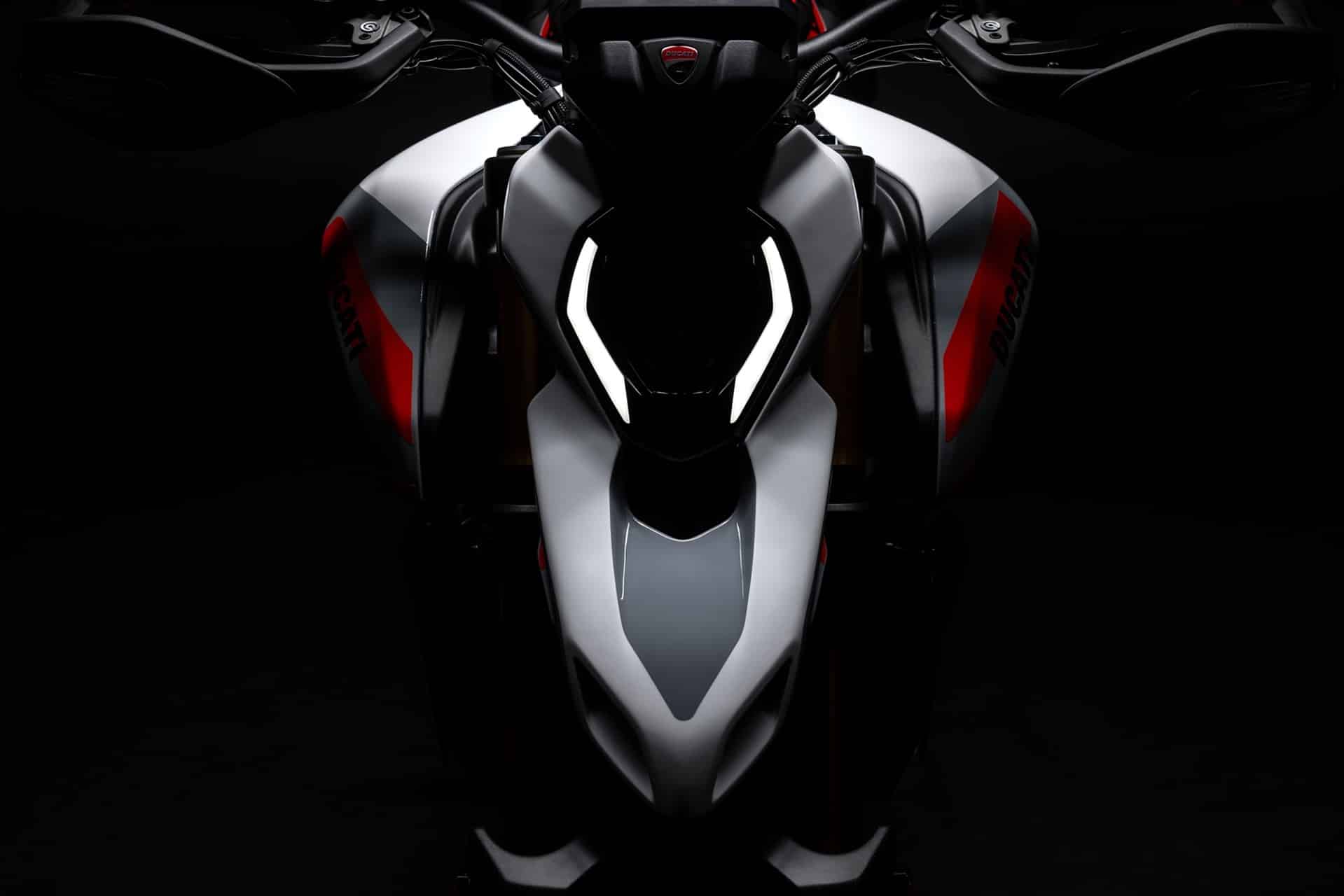 Ducati Hypermotard V2 2026