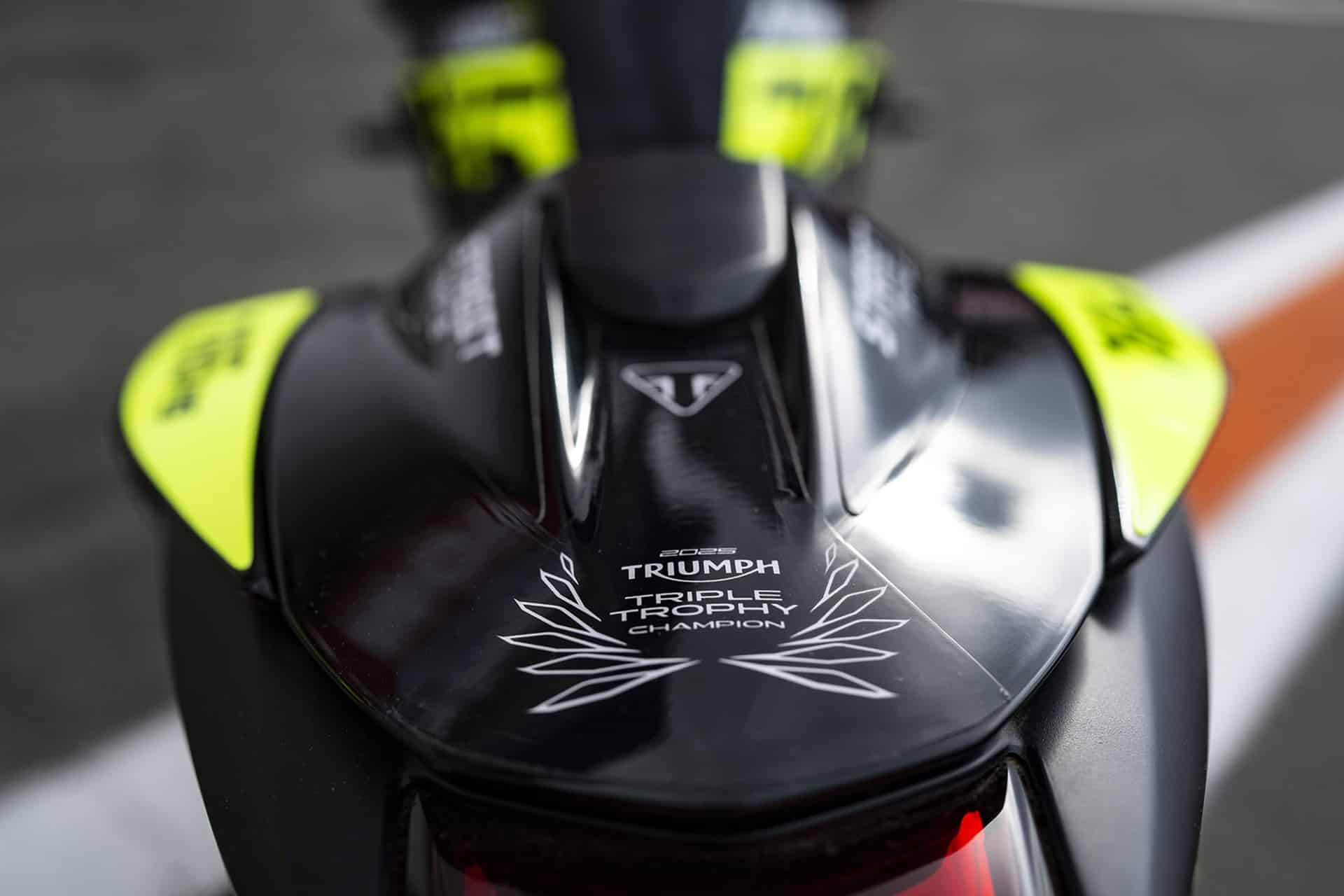 Triumph Triple Trophy 2025: Diogo Moreira se lleva la exclusiva Street Triple 765 RS