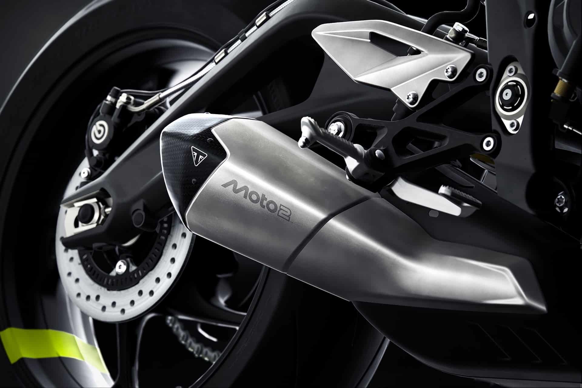 Triumph presenta las nuevas ediciones limitadas Street Triple 765 RX y Street Triple Moto2 2026