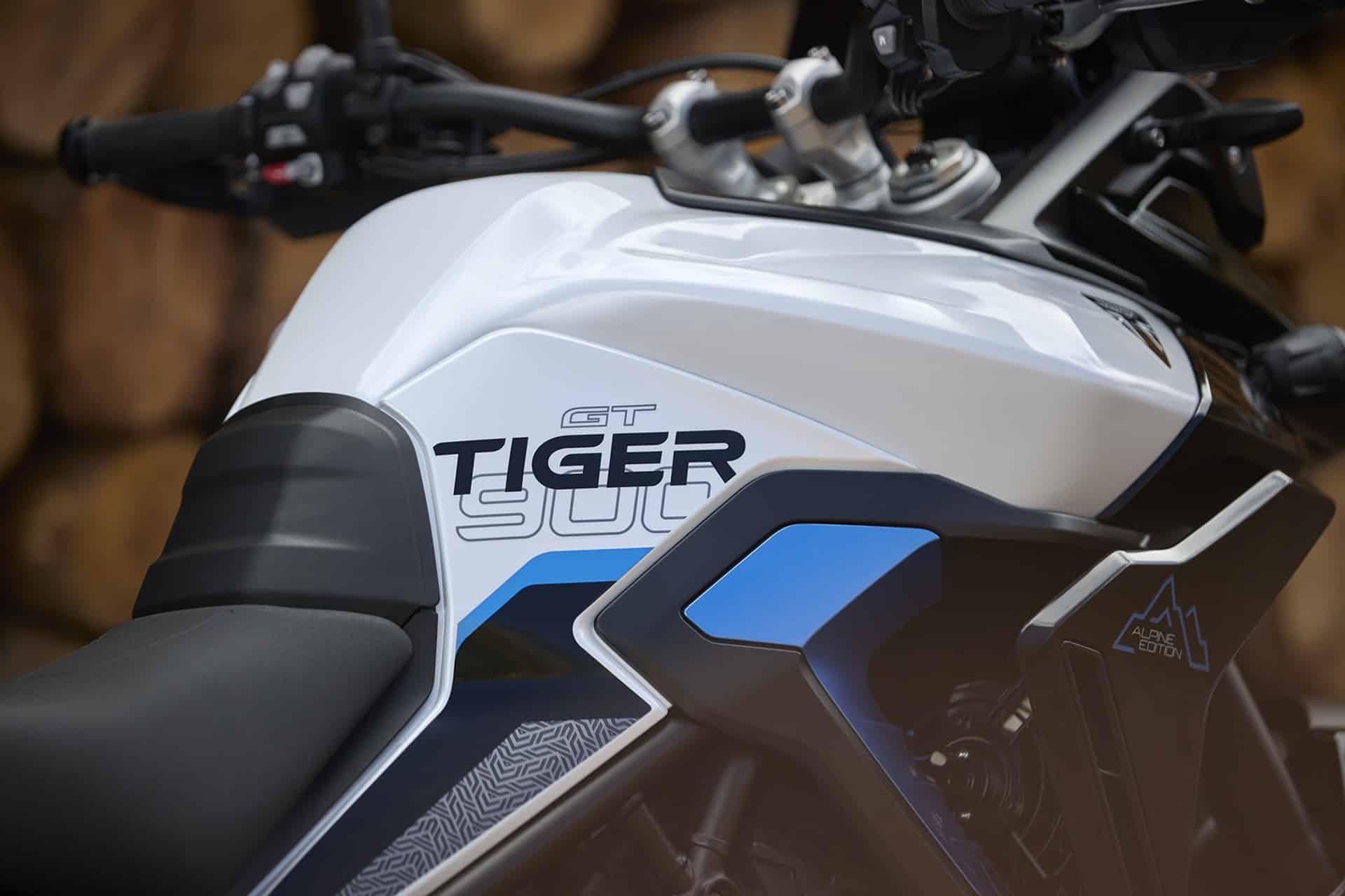 Nuevas series especiales Tiger 900 Desert y Alpine Edition: inspiradas en las aventuras más épicas