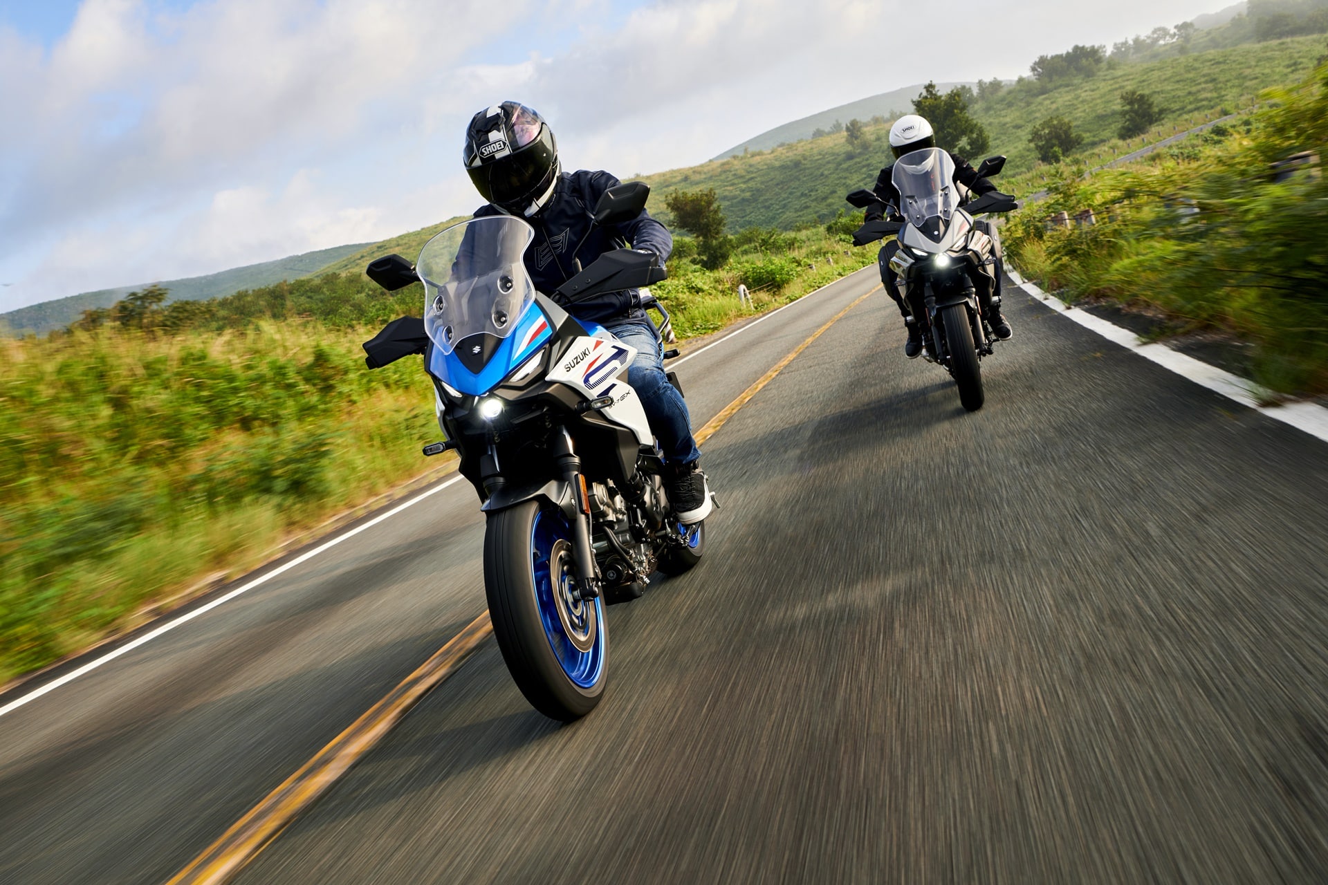 Nueva SV-7GX 2026: Suzuki aterriza en el segmento medio crossover