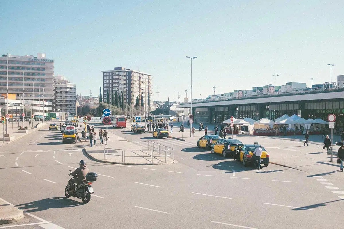 #MaquinaEscondida: Una moto busca nuevo dueño en Barcelona