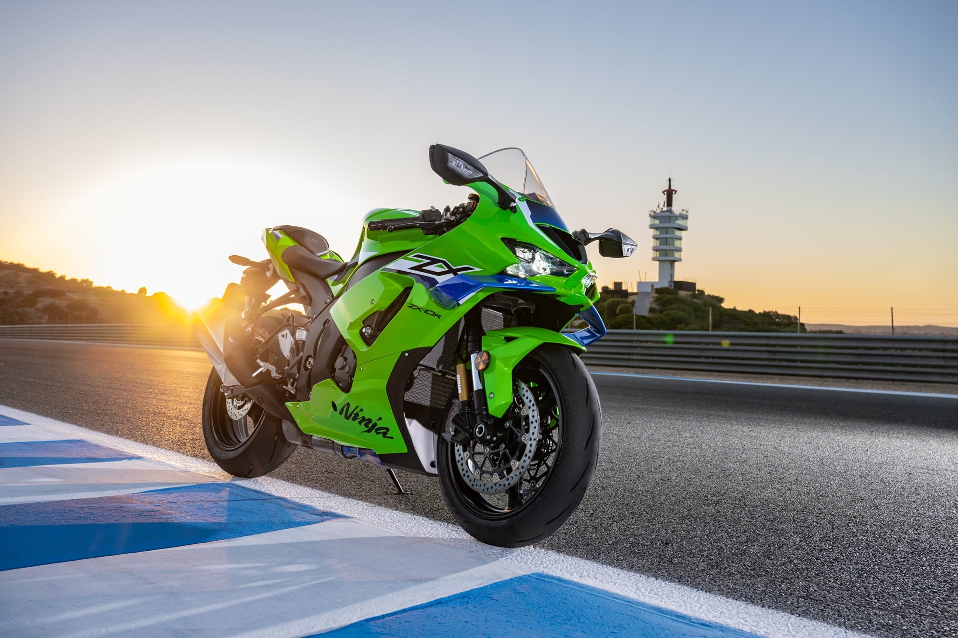 Kawasaki Ninja ZX-10R 2026 - Ficha Técnica, Fotos y Precio