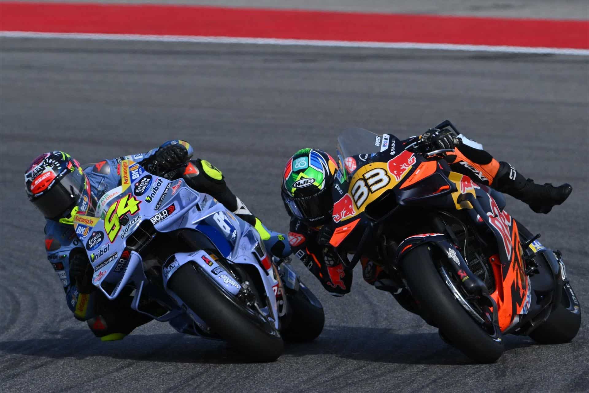 Aldeguer y Binder se las vieron en pista