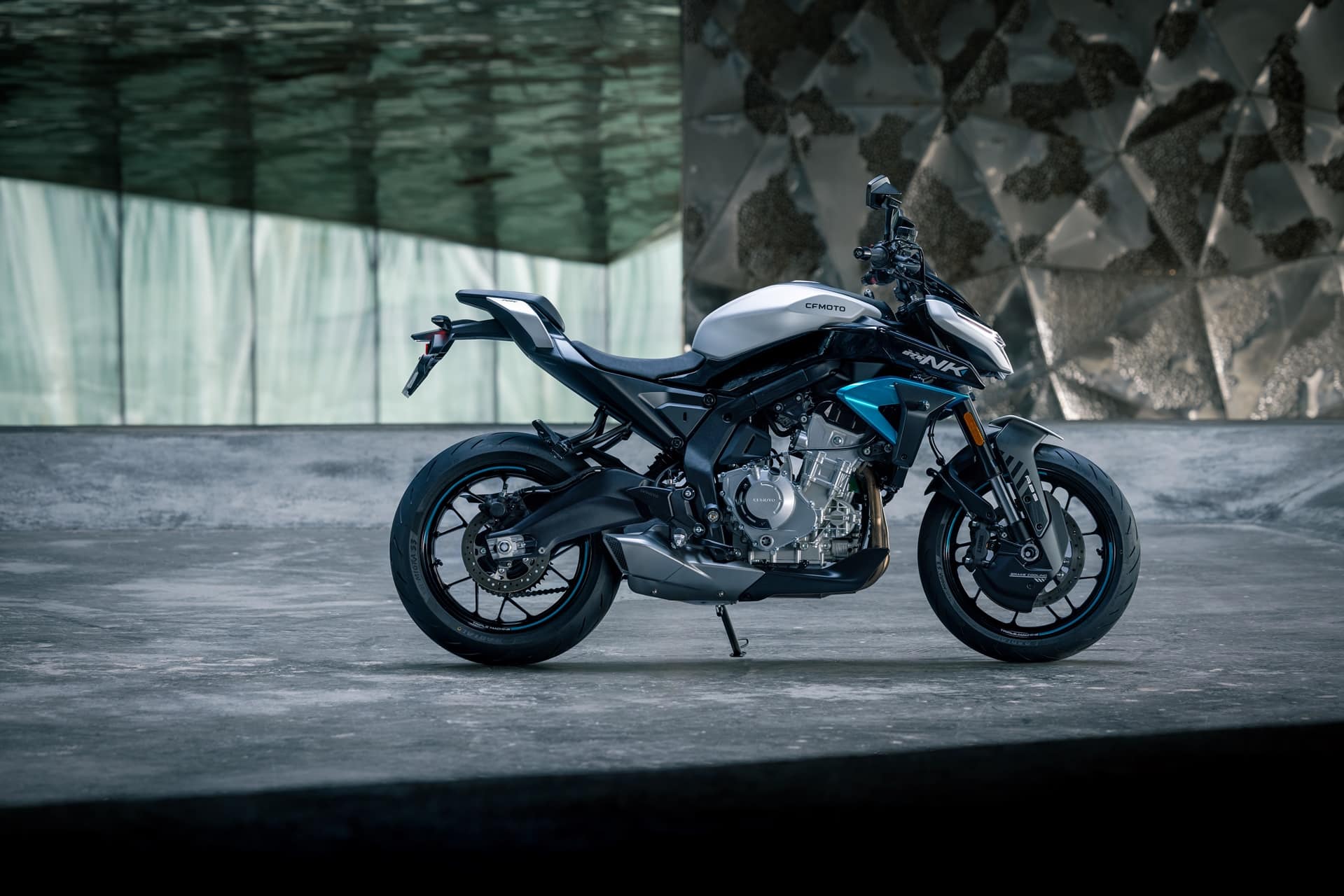 CFMoto 675NK 2026