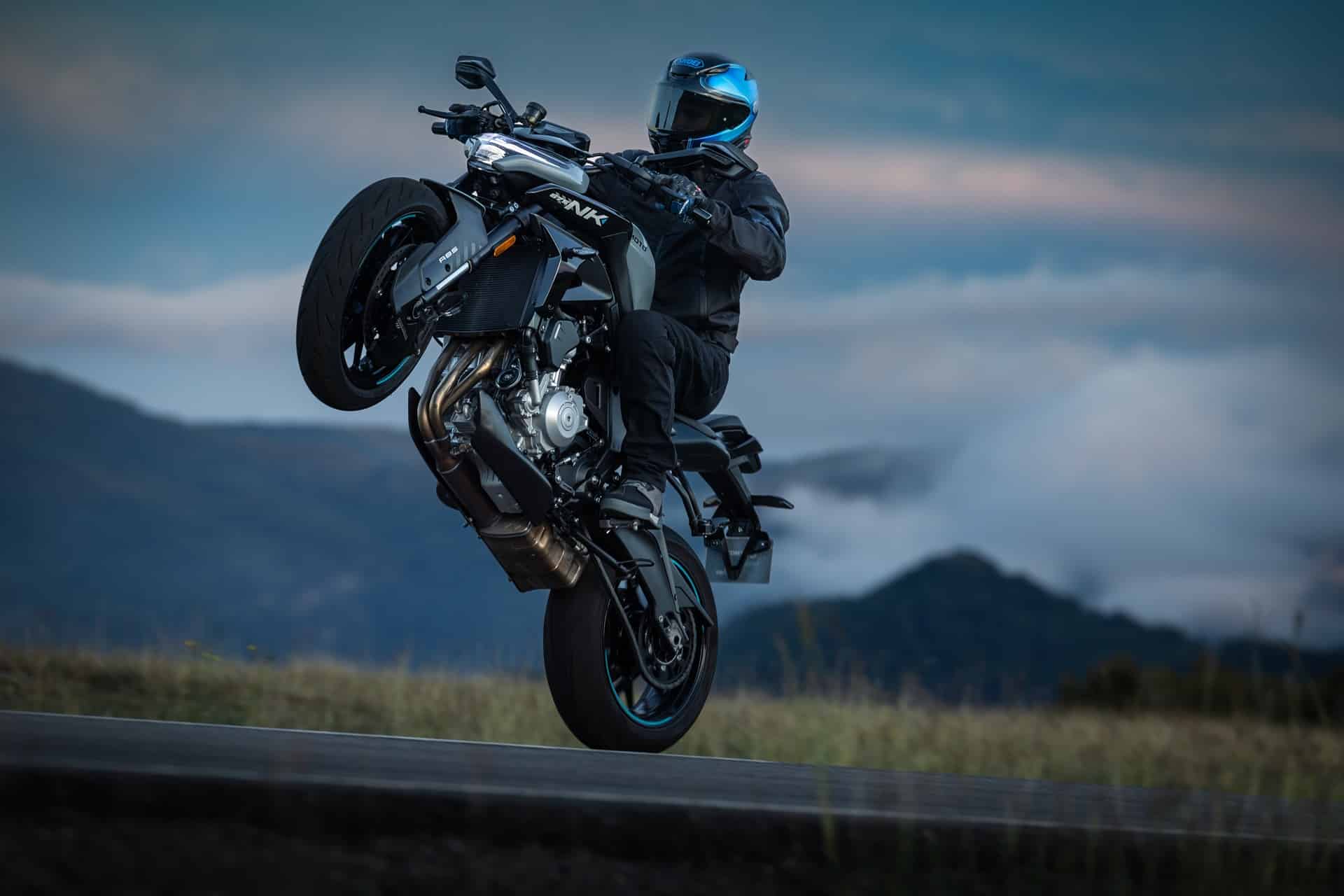 CFMoto 675NK 2026