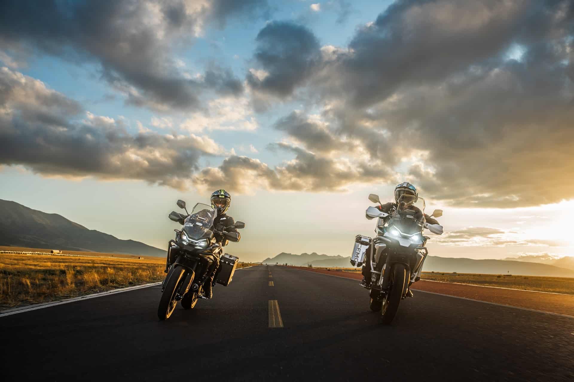 CFMoto 700MT 2026