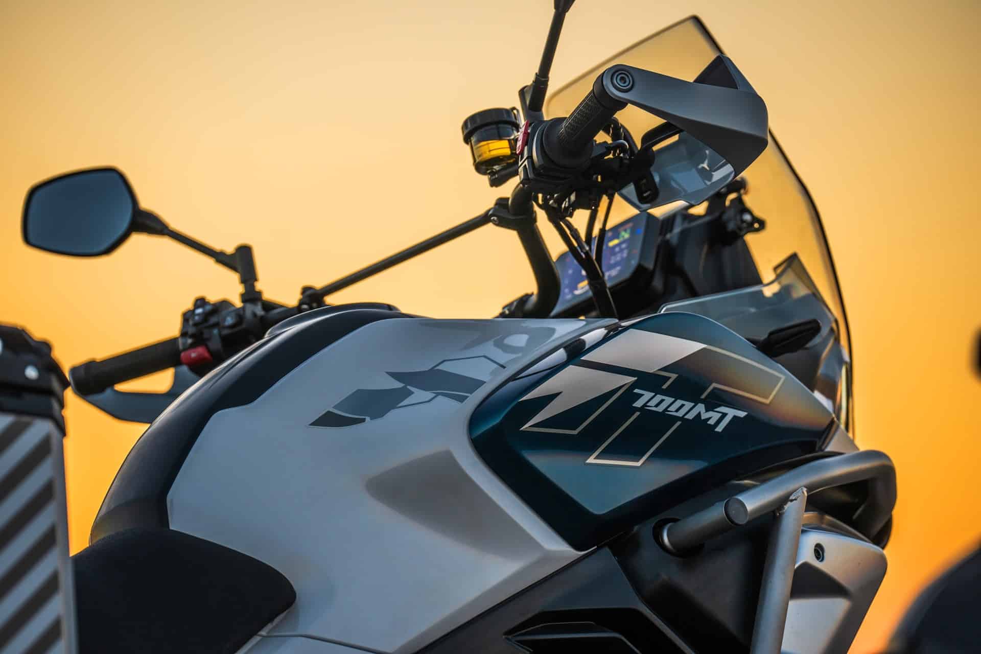 CFMoto 700MT 2026