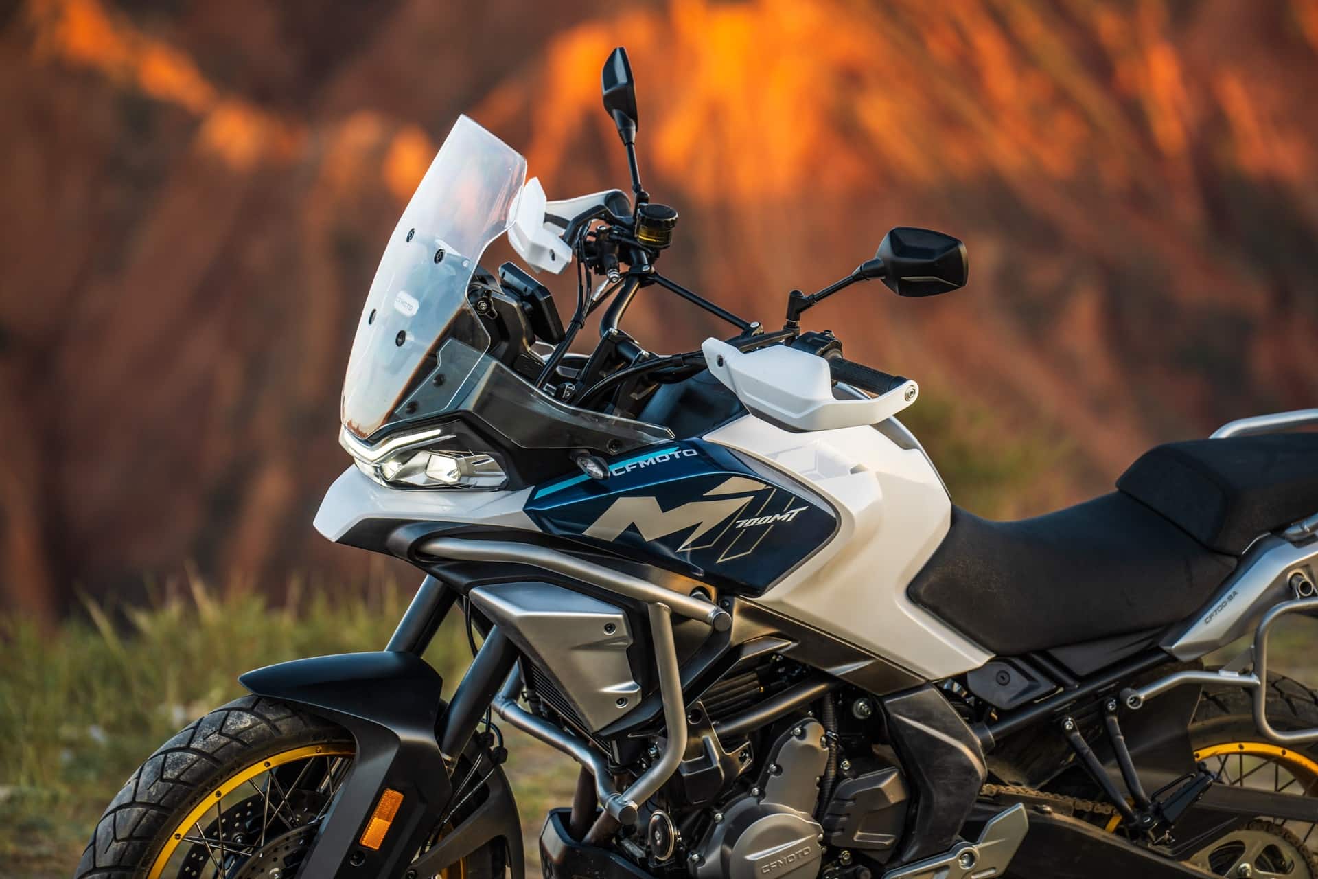 CFMoto 700MT 2026