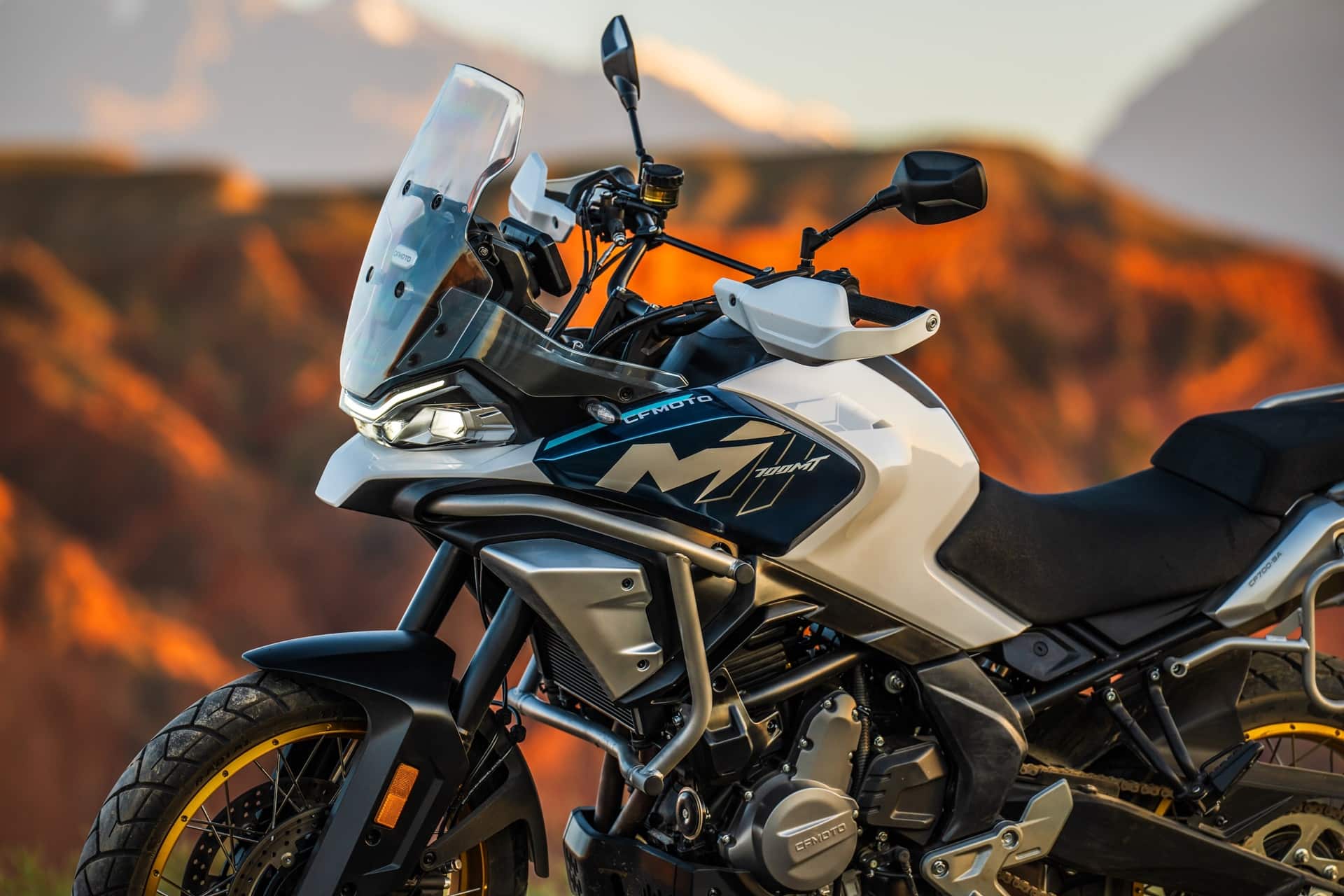 CFMoto 700MT 2026