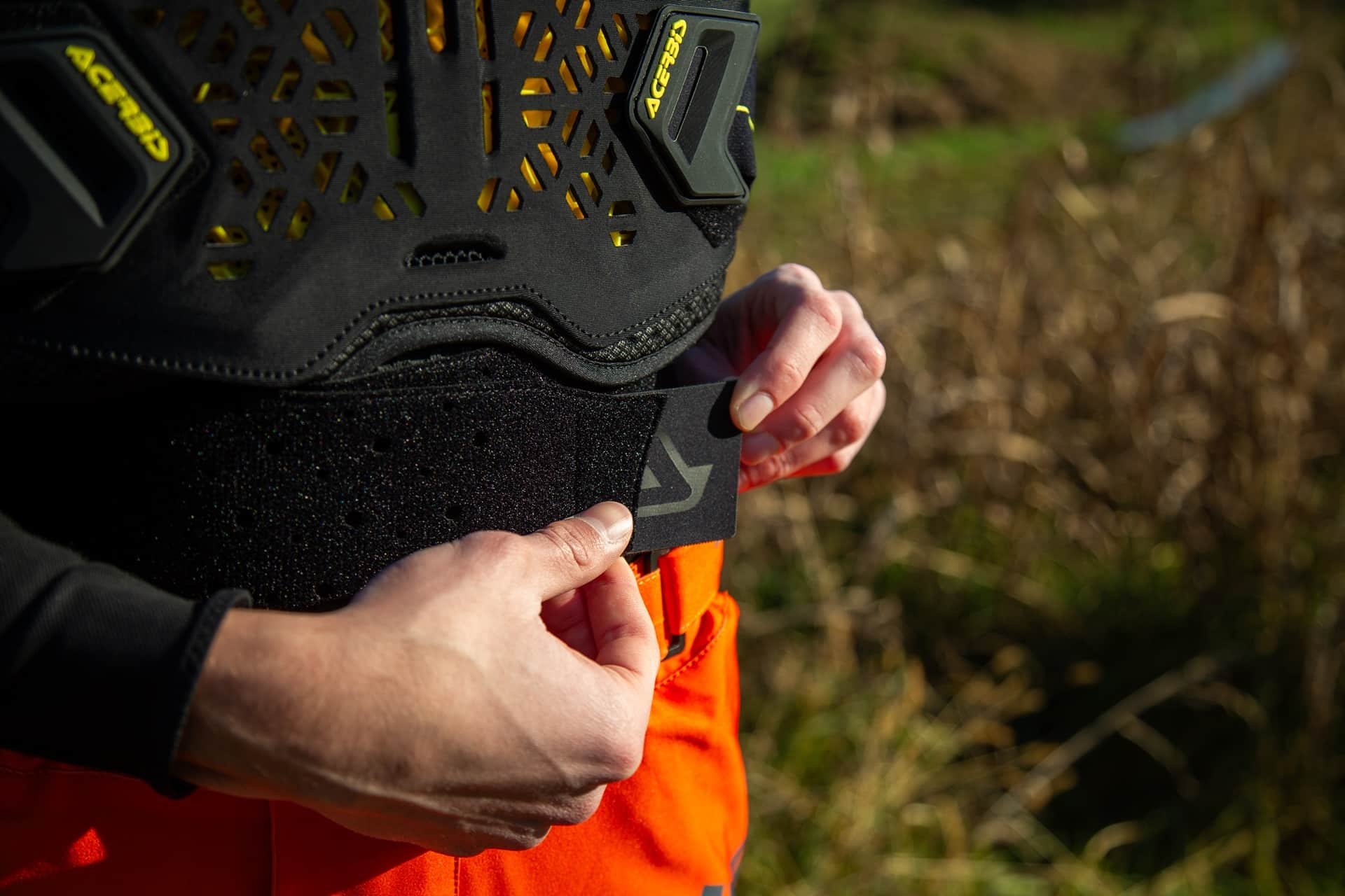 Nuevos Acerbis DNA 2.0 y Plasma 2.0: Seguridad al máximo nivel en el mundo de los protectores Offroad