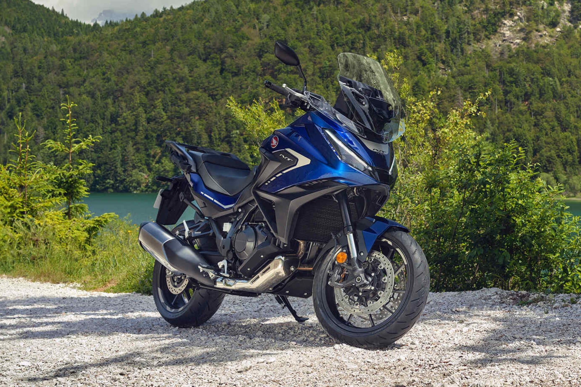 Todas las motos automáticas para el carnet A que puedes comprar en 2025 - Honda NT1100 DCT